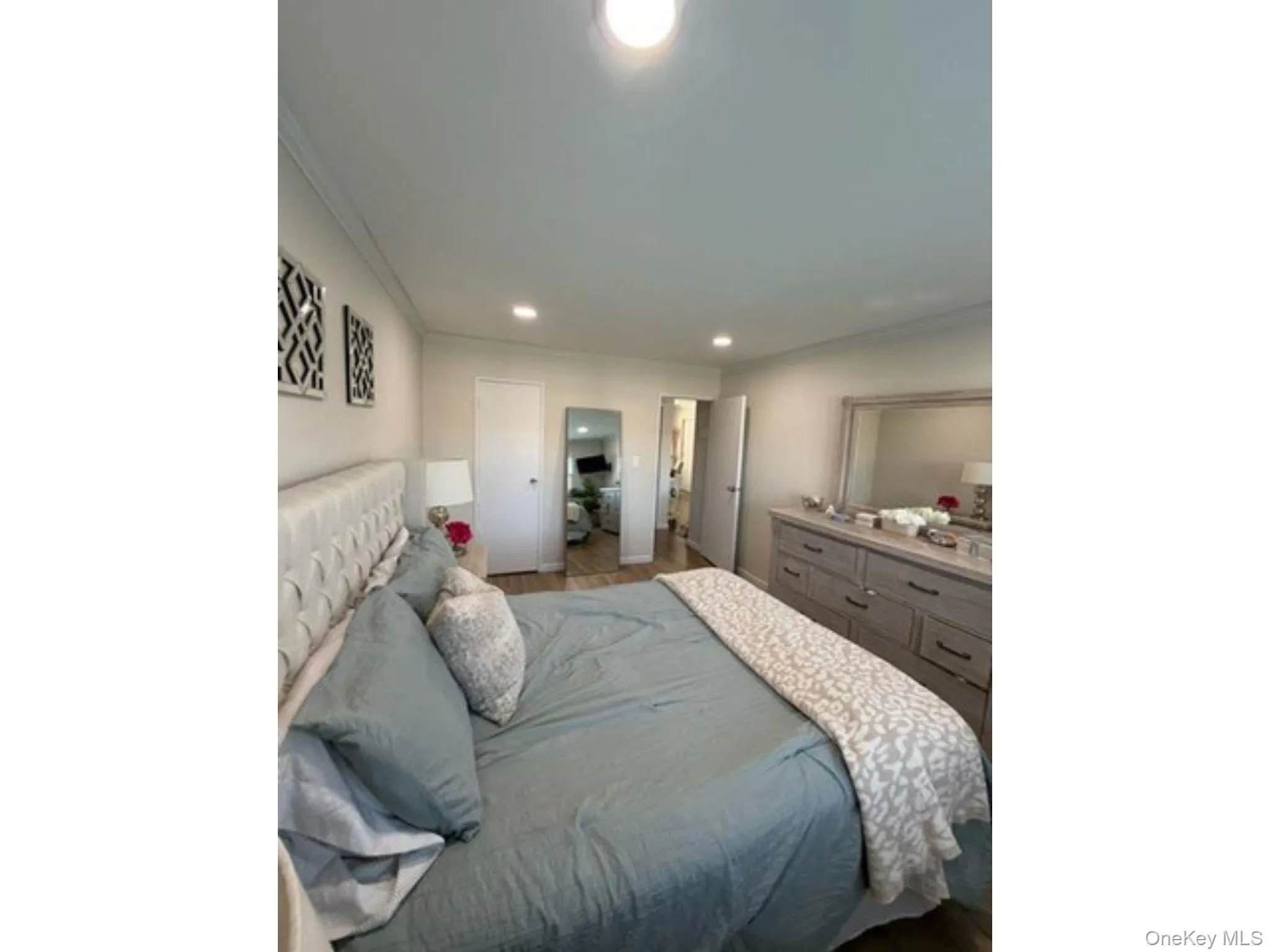 104 Millard Avenue, Babylon, NY, 1 Bedroom Bedrooms, 4 Rooms Rooms,1 BathroomBathrooms,Residential,For Rent,Millard,0,1009769 104 Millard Avenue, Babylon, NY, 1 Bedroom Bedrooms, 4 Rooms Rooms,1 BathroomBathrooms,Residential,For Rent,Millard,0,1009769
