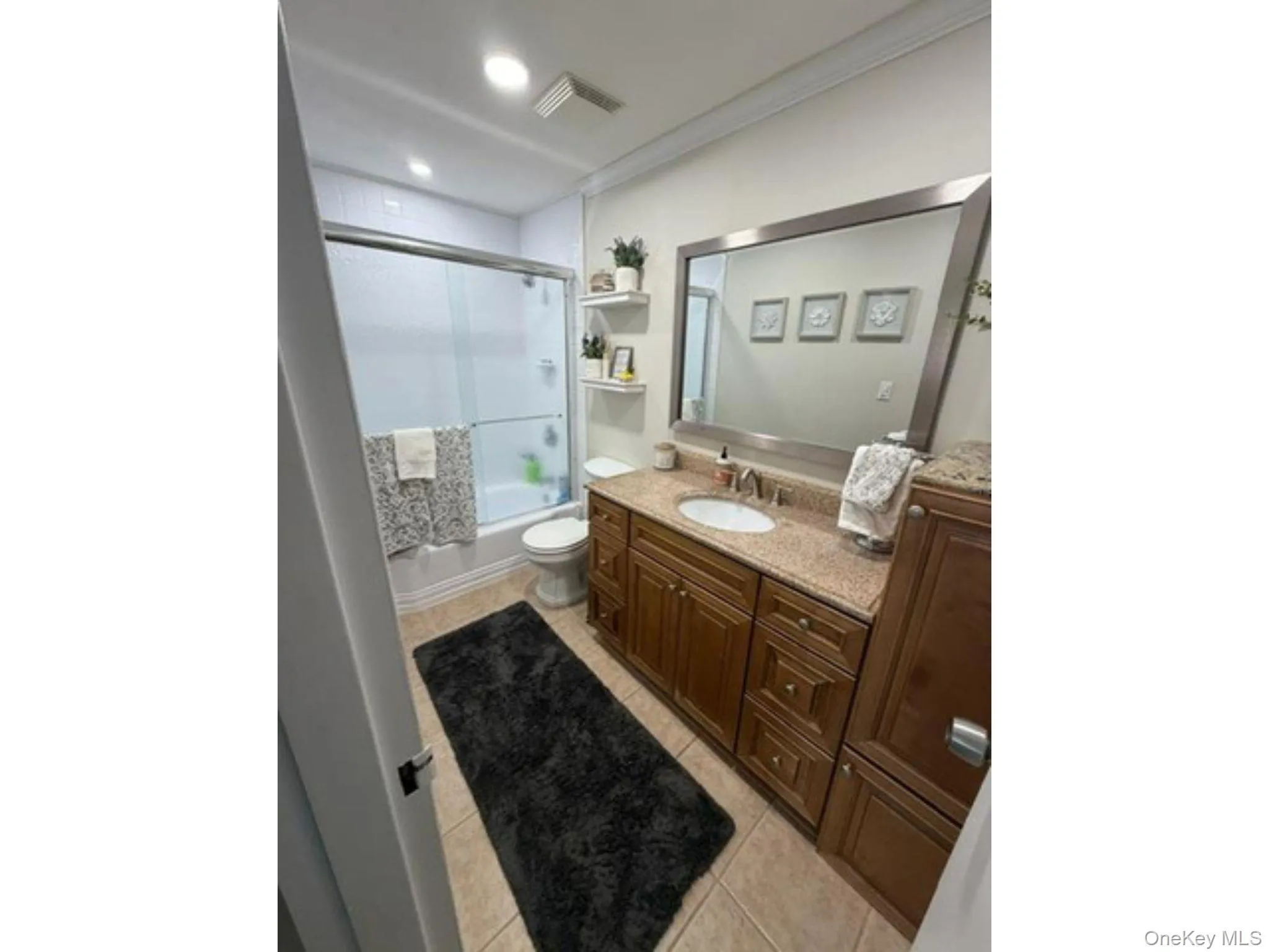 104 Millard Avenue, Babylon, NY, 1 Bedroom Bedrooms, 4 Rooms Rooms,1 BathroomBathrooms,Residential,For Rent,Millard,0,1009769 104 Millard Avenue, Babylon, NY, 1 Bedroom Bedrooms, 4 Rooms Rooms,1 BathroomBathrooms,Residential,For Rent,Millard,0,1009769