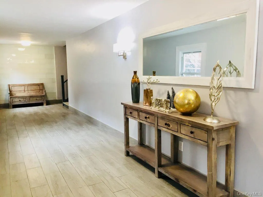 196 Martine Avenue, White Plains, NY, 3 Bedrooms Bedrooms, 6 Rooms Rooms,2 BathroomsBathrooms,Residential Lease,For Rent,Martine,0,1009771 196 Martine Avenue, White Plains, NY, 3 Bedrooms Bedrooms, 6 Rooms Rooms,2 BathroomsBathrooms,Residential Lease,For Rent,Martine,0,1009771