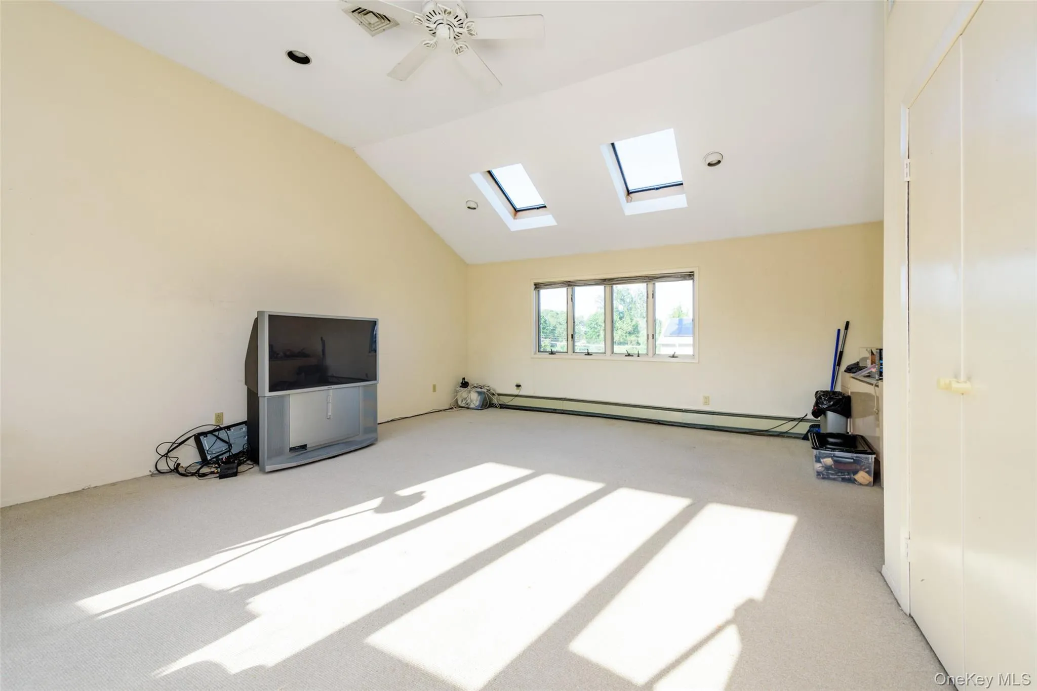 3375 Fairway Road, Hempstead, NY, 4 Bedrooms Bedrooms, 9 Rooms Rooms,2 BathroomsBathrooms,Residential,For Rent,Fairway,0,1009772 3375 Fairway Road, Hempstead, NY, 4 Bedrooms Bedrooms, 9 Rooms Rooms,2 BathroomsBathrooms,Residential,For Rent,Fairway,0,1009772