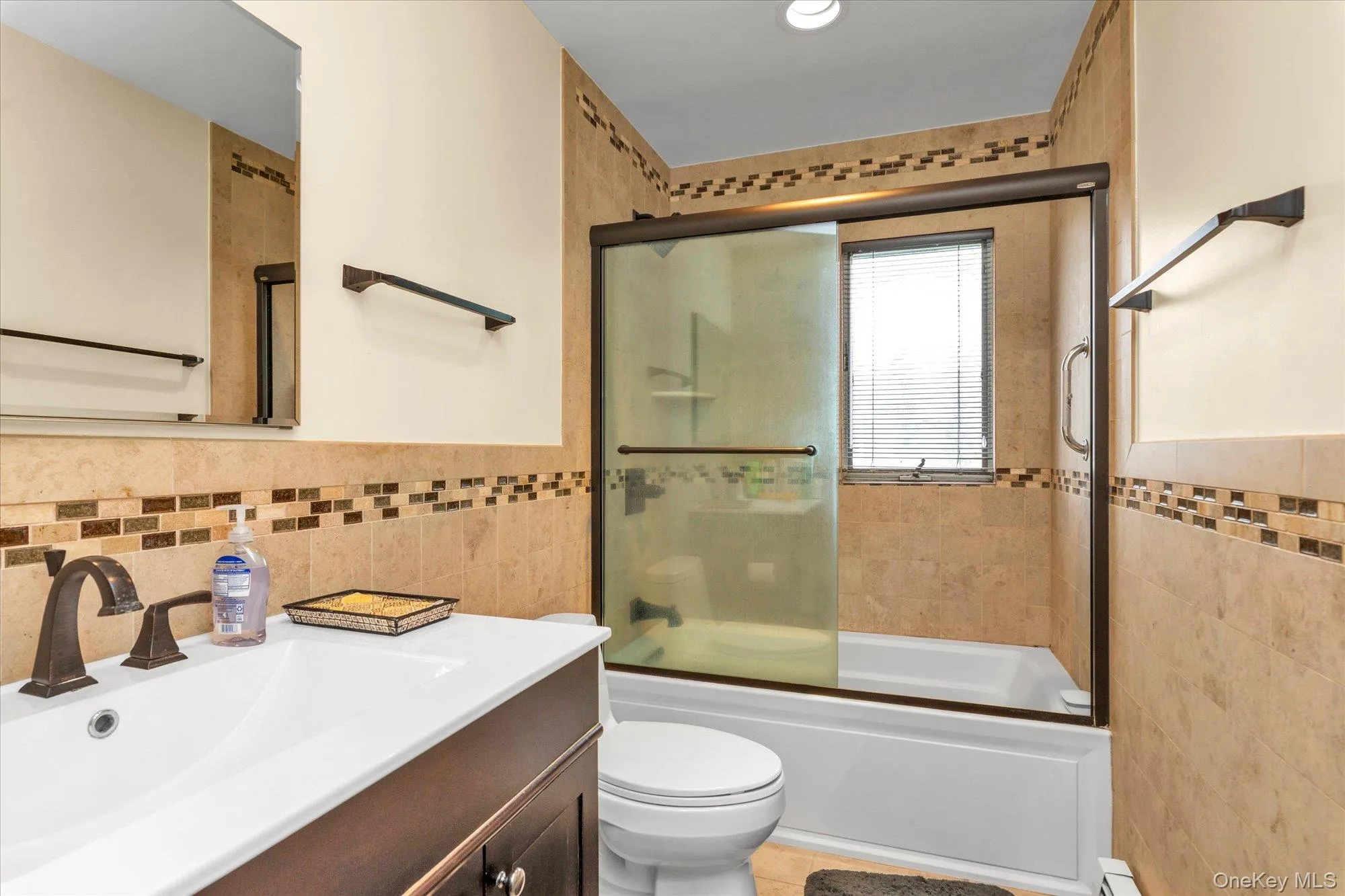 3375 Fairway Road, Hempstead, NY, 4 Bedrooms Bedrooms, 9 Rooms Rooms,2 BathroomsBathrooms,Residential,For Rent,Fairway,0,1009772 3375 Fairway Road, Hempstead, NY, 4 Bedrooms Bedrooms, 9 Rooms Rooms,2 BathroomsBathrooms,Residential,For Rent,Fairway,0,1009772