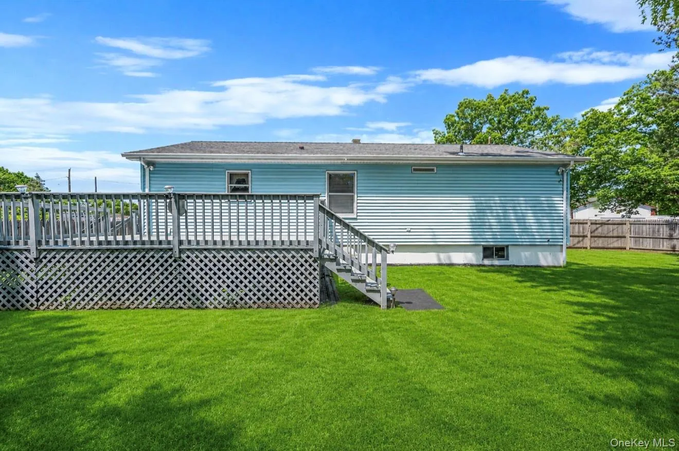83 Knapp Road, Brookhaven, NY, 3 Bedrooms Bedrooms, 6 Rooms Rooms,1 BathroomBathrooms,Residential,For Rent,Knapp,0,1009774 83 Knapp Road, Brookhaven, NY, 3 Bedrooms Bedrooms, 6 Rooms Rooms,1 BathroomBathrooms,Residential,For Rent,Knapp,0,1009774