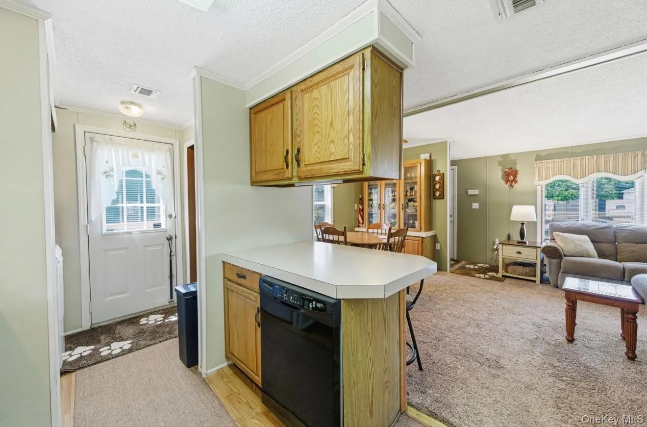 83 Knapp Road, Brookhaven, NY, 3 Bedrooms Bedrooms, 6 Rooms Rooms,1 BathroomBathrooms,Residential,For Rent,Knapp,0,1009774 83 Knapp Road, Brookhaven, NY, 3 Bedrooms Bedrooms, 6 Rooms Rooms,1 BathroomBathrooms,Residential,For Rent,Knapp,0,1009774