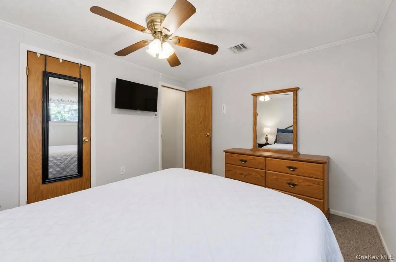 83 Knapp Road, Brookhaven, NY, 3 Bedrooms Bedrooms, 6 Rooms Rooms,1 BathroomBathrooms,Residential,For Rent,Knapp,0,1009774 83 Knapp Road, Brookhaven, NY, 3 Bedrooms Bedrooms, 6 Rooms Rooms,1 BathroomBathrooms,Residential,For Rent,Knapp,0,1009774