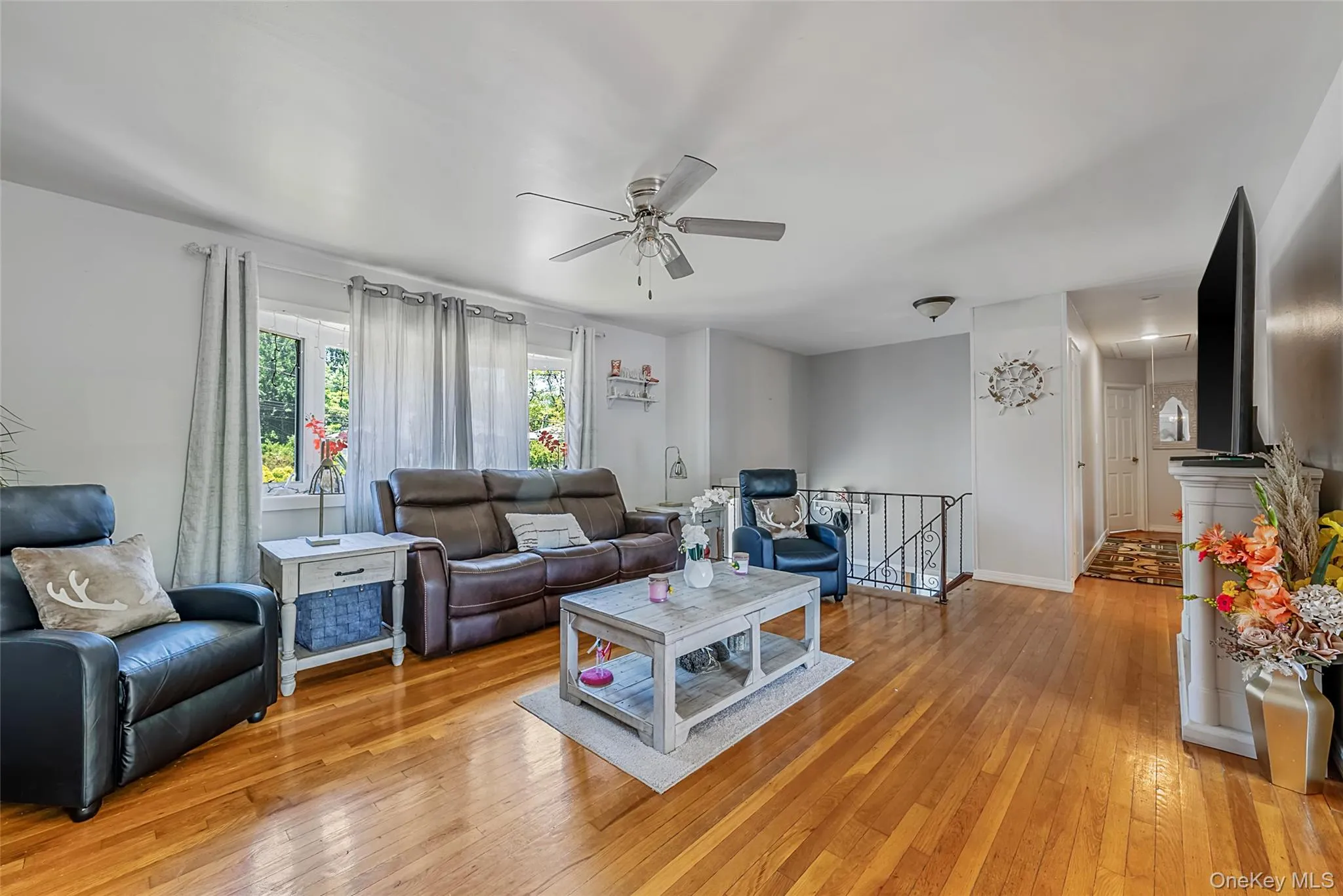 20 Rochelle Court, Babylon, NY, 5 Bedrooms Bedrooms, 10 Rooms Rooms,3 BathroomsBathrooms,Residential,For Rent,Rochelle,0,1009776 20 Rochelle Court, Babylon, NY, 5 Bedrooms Bedrooms, 10 Rooms Rooms,3 BathroomsBathrooms,Residential,For Rent,Rochelle,0,1009776