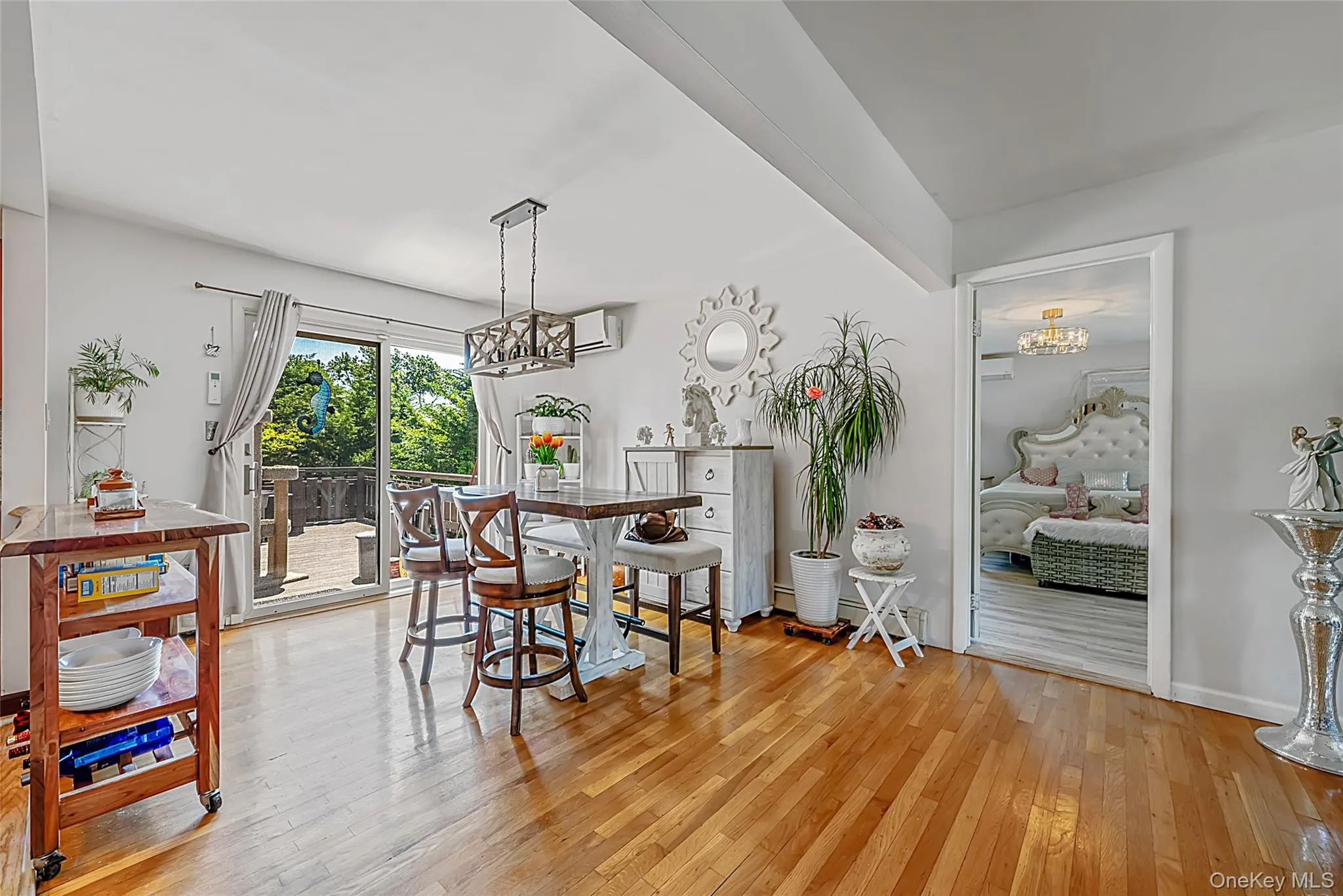 20 Rochelle Court, Babylon, NY, 5 Bedrooms Bedrooms, 10 Rooms Rooms,3 BathroomsBathrooms,Residential,For Rent,Rochelle,0,1009776 20 Rochelle Court, Babylon, NY, 5 Bedrooms Bedrooms, 10 Rooms Rooms,3 BathroomsBathrooms,Residential,For Rent,Rochelle,0,1009776