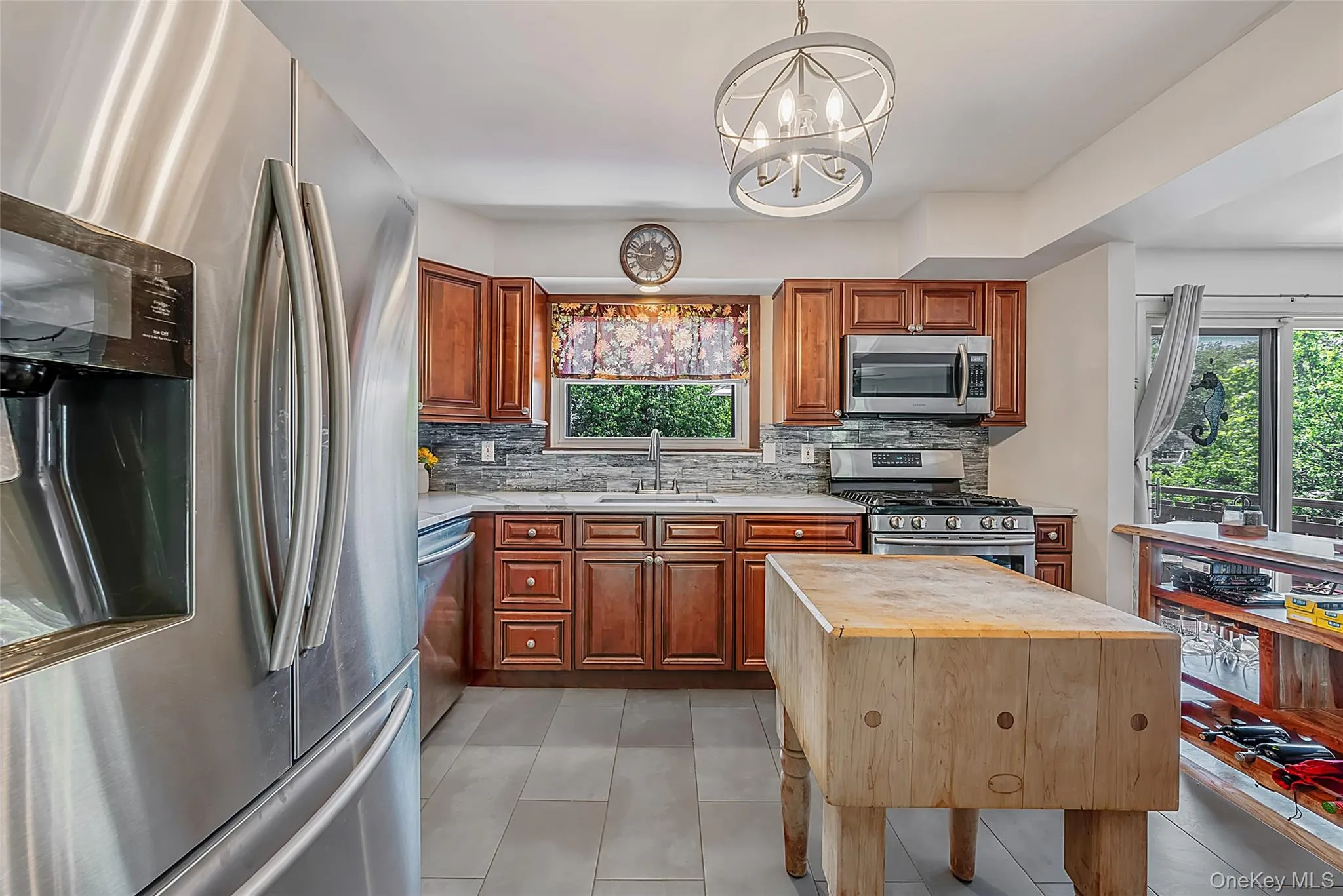 20 Rochelle Court, Babylon, NY, 5 Bedrooms Bedrooms, 10 Rooms Rooms,3 BathroomsBathrooms,Residential,For Rent,Rochelle,0,1009776 20 Rochelle Court, Babylon, NY, 5 Bedrooms Bedrooms, 10 Rooms Rooms,3 BathroomsBathrooms,Residential,For Rent,Rochelle,0,1009776