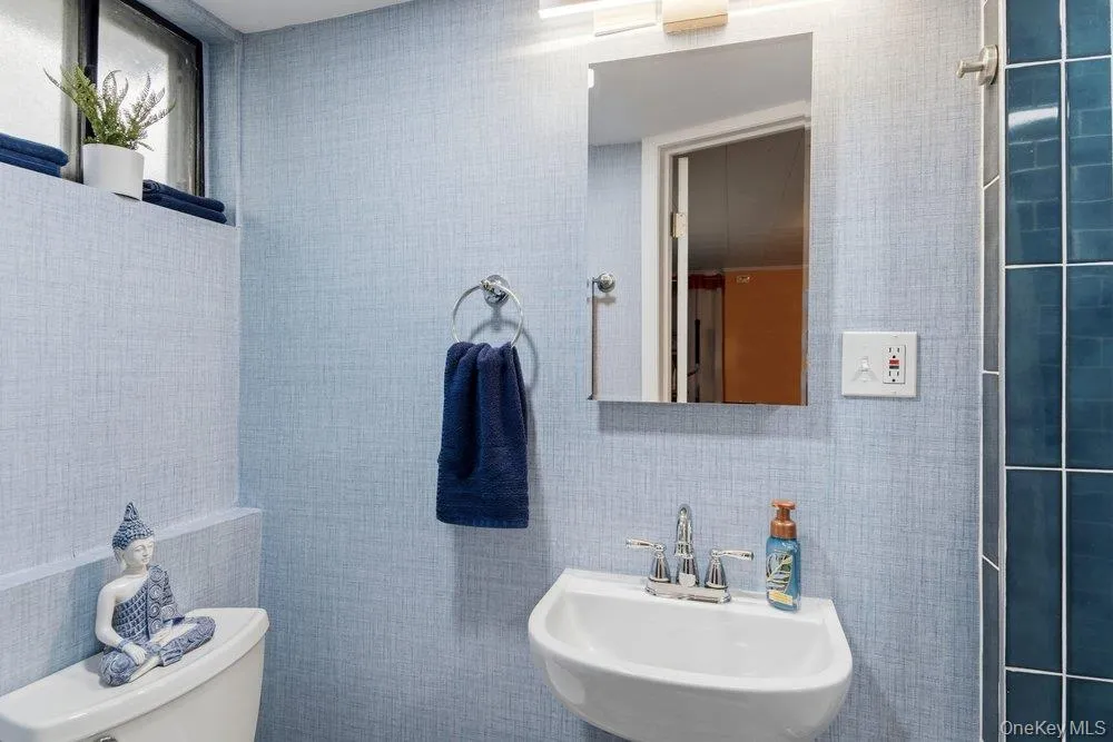 282 W 22nd Street, Babylon, NY, 3 Bedrooms Bedrooms, 9 Rooms Rooms,2 BathroomsBathrooms,Residential,For Rent,W 22nd Street,0,1009777 282 W 22nd Street, Babylon, NY, 3 Bedrooms Bedrooms, 9 Rooms Rooms,2 BathroomsBathrooms,Residential,For Rent,W 22nd Street,0,1009777