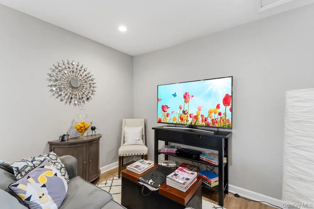 282 W 22nd Street, Babylon, NY, 3 Bedrooms Bedrooms, 9 Rooms Rooms,2 BathroomsBathrooms,Residential,For Rent,W 22nd Street,0,1009777 282 W 22nd Street, Babylon, NY, 3 Bedrooms Bedrooms, 9 Rooms Rooms,2 BathroomsBathrooms,Residential,For Rent,W 22nd Street,0,1009777