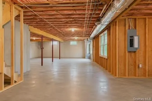 15 Christina Way, Marlboro, NY, 4 Bedrooms Bedrooms, 8 Rooms Rooms,3 BathroomsBathrooms,Residential,For Rent,Christina,0,1009780 15 Christina Way, Marlboro, NY, 4 Bedrooms Bedrooms, 8 Rooms Rooms,3 BathroomsBathrooms,Residential,For Rent,Christina,0,1009780