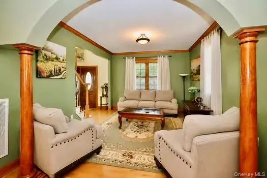 15 Christina Way, Marlboro, NY, 4 Bedrooms Bedrooms, 8 Rooms Rooms,3 BathroomsBathrooms,Residential,For Rent,Christina,0,1009780 15 Christina Way, Marlboro, NY, 4 Bedrooms Bedrooms, 8 Rooms Rooms,3 BathroomsBathrooms,Residential,For Rent,Christina,0,1009780