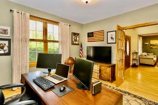 15 Christina Way, Marlboro, NY, 4 Bedrooms Bedrooms, 8 Rooms Rooms,3 BathroomsBathrooms,Residential,For Rent,Christina,0,1009780 15 Christina Way, Marlboro, NY, 4 Bedrooms Bedrooms, 8 Rooms Rooms,3 BathroomsBathrooms,Residential,For Rent,Christina,0,1009780