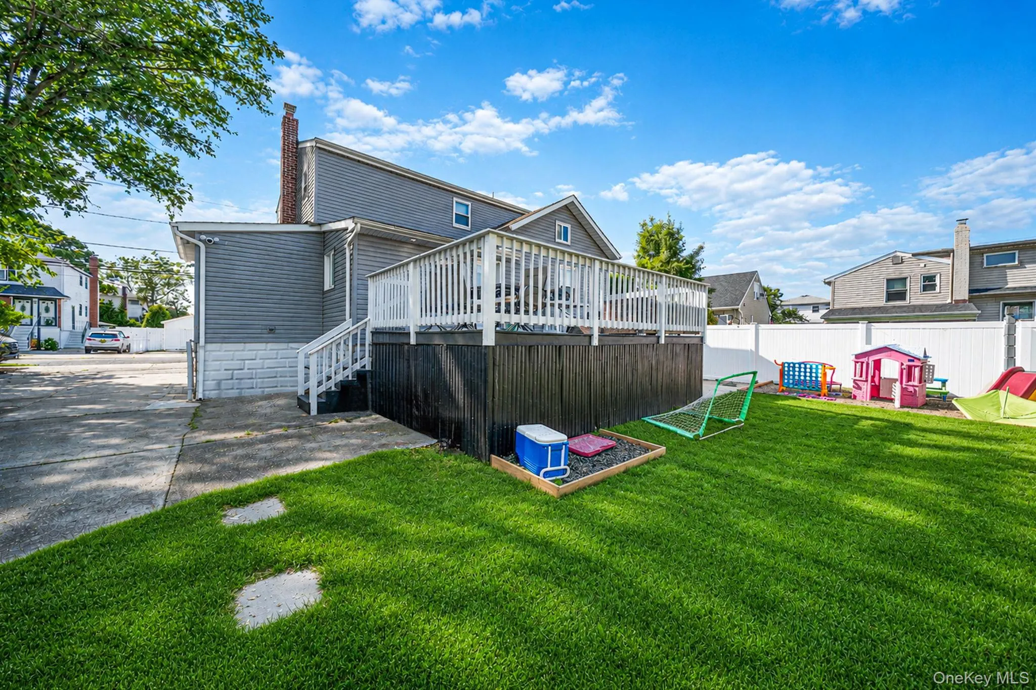 75 2nd Avenue, Hempstead, NY, 4 Bedrooms Bedrooms, 8 Rooms Rooms,3 BathroomsBathrooms,Residential,For Rent,2nd,0,1009783 75 2nd Avenue, Hempstead, NY, 4 Bedrooms Bedrooms, 8 Rooms Rooms,3 BathroomsBathrooms,Residential,For Rent,2nd,0,1009783