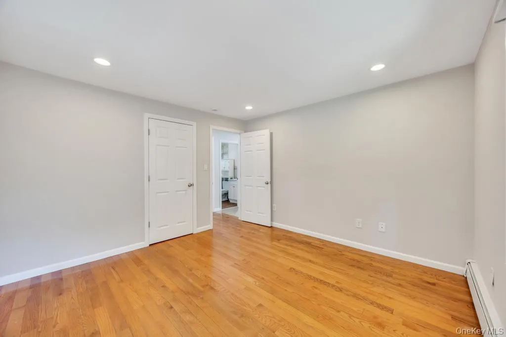 153 Sunrise Lane, Hempstead, NY, 6 Bedrooms Bedrooms, 9 Rooms Rooms,3 BathroomsBathrooms,Residential Lease,For Rent,Sunrise,0,1009790 153 Sunrise Lane, Hempstead, NY, 6 Bedrooms Bedrooms, 9 Rooms Rooms,3 BathroomsBathrooms,Residential Lease,For Rent,Sunrise,0,1009790