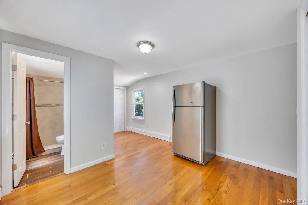 153 Sunrise Lane, Hempstead, NY, 6 Bedrooms Bedrooms, 9 Rooms Rooms,3 BathroomsBathrooms,Residential Lease,For Rent,Sunrise,0,1009790 153 Sunrise Lane, Hempstead, NY, 6 Bedrooms Bedrooms, 9 Rooms Rooms,3 BathroomsBathrooms,Residential Lease,For Rent,Sunrise,0,1009790
