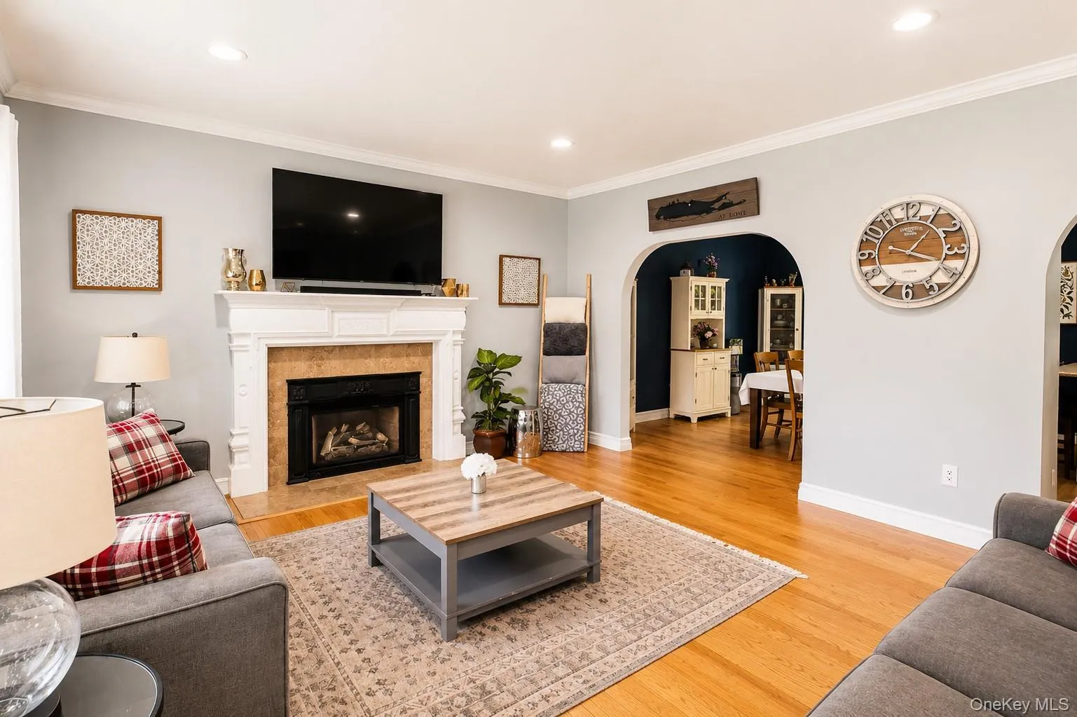 257 4th Street, Smithtown, NY, 4 Bedrooms Bedrooms, 11 Rooms Rooms,3 BathroomsBathrooms,Residential,For Rent,4th,0,1009791 257 4th Street, Smithtown, NY, 4 Bedrooms Bedrooms, 11 Rooms Rooms,3 BathroomsBathrooms,Residential,For Rent,4th,0,1009791