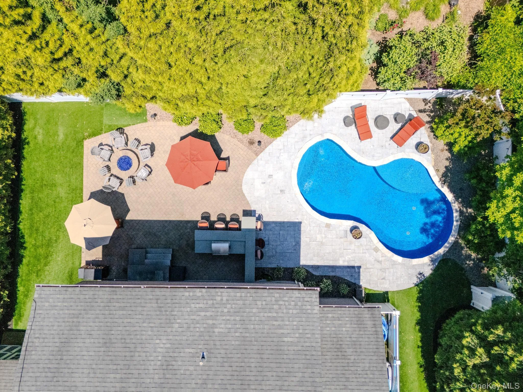 257 4th Street, Smithtown, NY, 4 Bedrooms Bedrooms, 11 Rooms Rooms,3 BathroomsBathrooms,Residential,For Rent,4th,0,1009791 257 4th Street, Smithtown, NY, 4 Bedrooms Bedrooms, 11 Rooms Rooms,3 BathroomsBathrooms,Residential,For Rent,4th,0,1009791