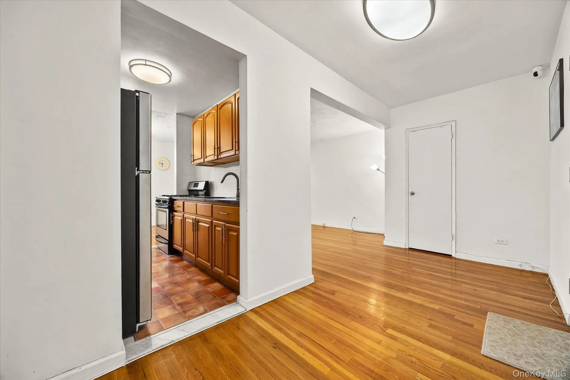 140-39 34th Avenue, New York, NY, 2 Bedrooms Bedrooms, 4 Rooms Rooms,1 BathroomBathrooms,Residential,For Rent,34th,0,1009792 140-39 34th Avenue, New York, NY, 2 Bedrooms Bedrooms, 4 Rooms Rooms,1 BathroomBathrooms,Residential,For Rent,34th,0,1009792