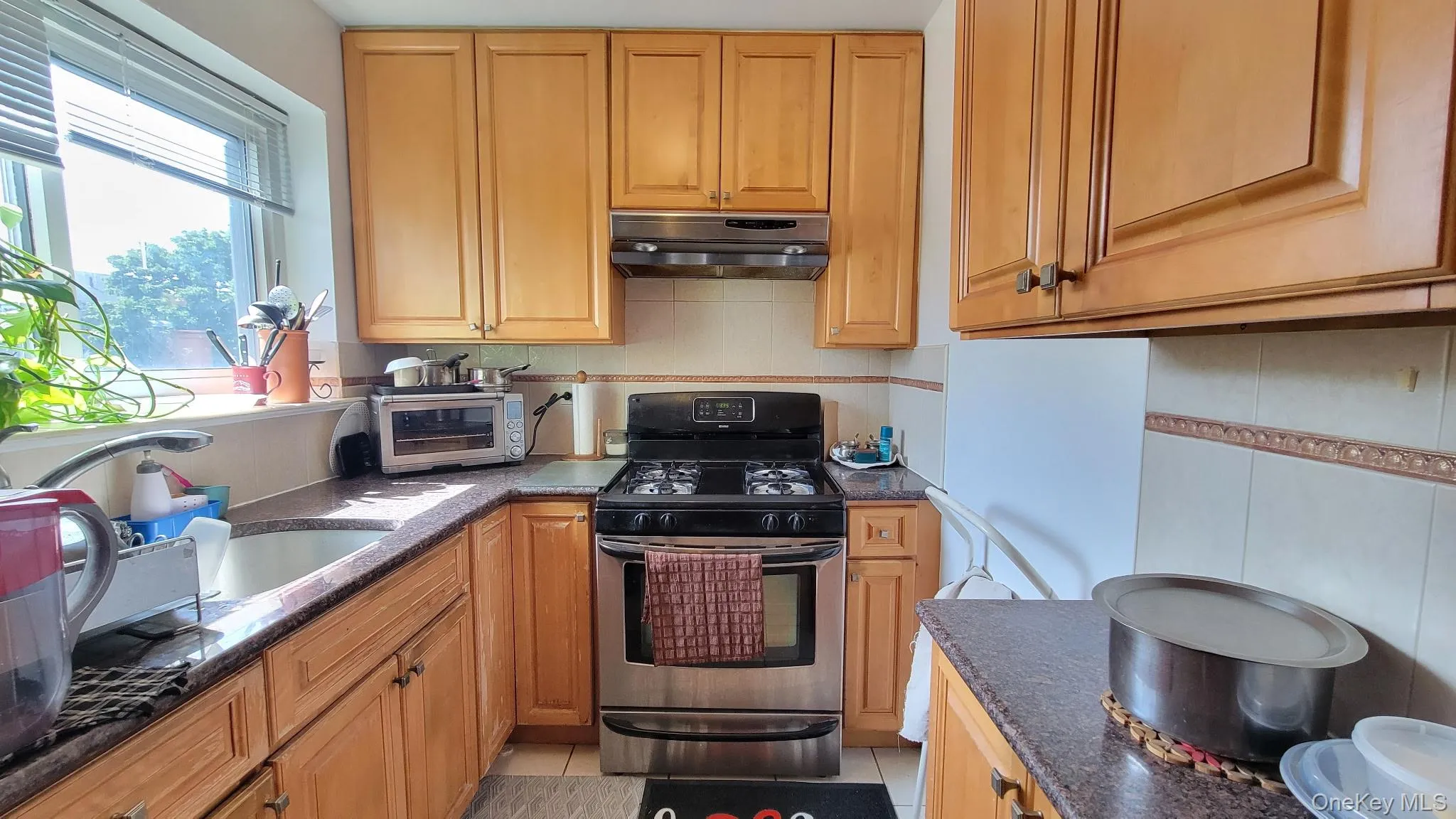 111-09 66 Road, New York, NY, 2 Bedrooms Bedrooms, 4 Rooms Rooms,1 BathroomBathrooms,Residential,For Rent,66,0,KEY1009802 111-09 66 Road, New York, NY, 2 Bedrooms Bedrooms, 4 Rooms Rooms,1 BathroomBathrooms,Residential,For Rent,66,0,KEY1009802