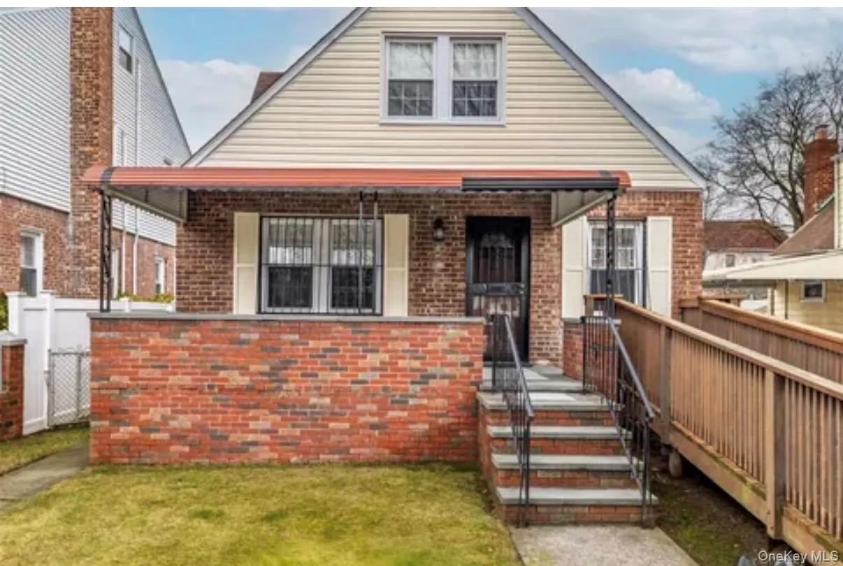 11515 141st Street, New York, NY, 5 Bedrooms Bedrooms, 8 Rooms Rooms,2 BathroomsBathrooms,Residential Lease,For Rent,141st,0,1009806 11515 141st Street, New York, NY, 5 Bedrooms Bedrooms, 8 Rooms Rooms,2 BathroomsBathrooms,Residential Lease,For Rent,141st,0,1009806