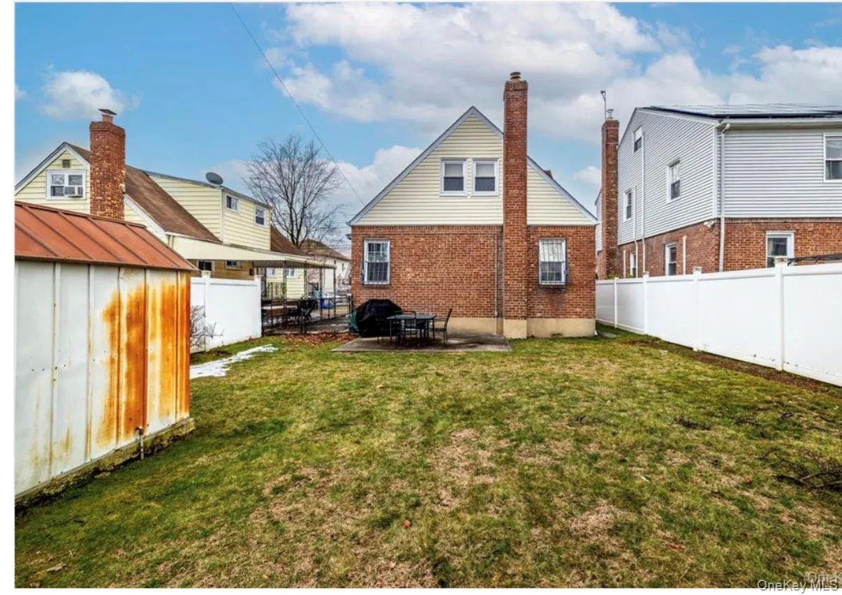 11515 141st Street, New York, NY, 5 Bedrooms Bedrooms, 8 Rooms Rooms,2 BathroomsBathrooms,Residential Lease,For Rent,141st,0,1009806 11515 141st Street, New York, NY, 5 Bedrooms Bedrooms, 8 Rooms Rooms,2 BathroomsBathrooms,Residential Lease,For Rent,141st,0,1009806