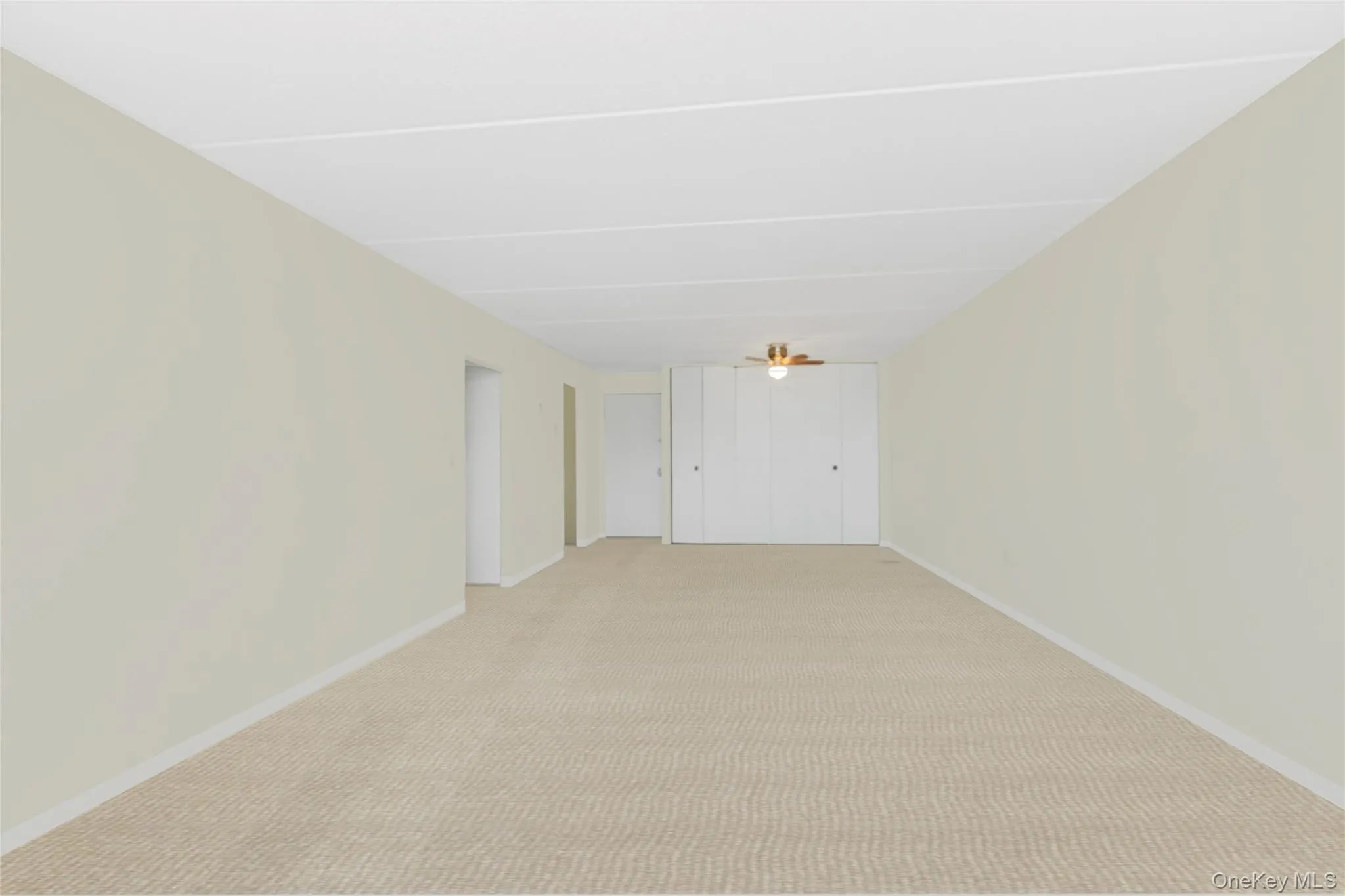 Living/ Dining Room Living/ Dining Room