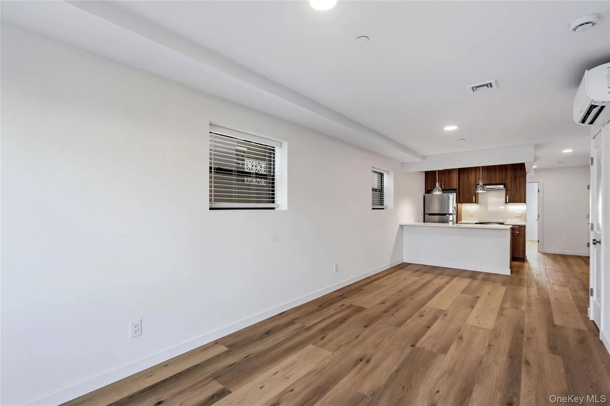6247 60th Street, New York, NY, 2 Bedrooms Bedrooms, 3 Rooms Rooms,1 BathroomBathrooms,Residential Lease,For Rent,60th,0,1009810 6247 60th Street, New York, NY, 2 Bedrooms Bedrooms, 3 Rooms Rooms,1 BathroomBathrooms,Residential Lease,For Rent,60th,0,1009810