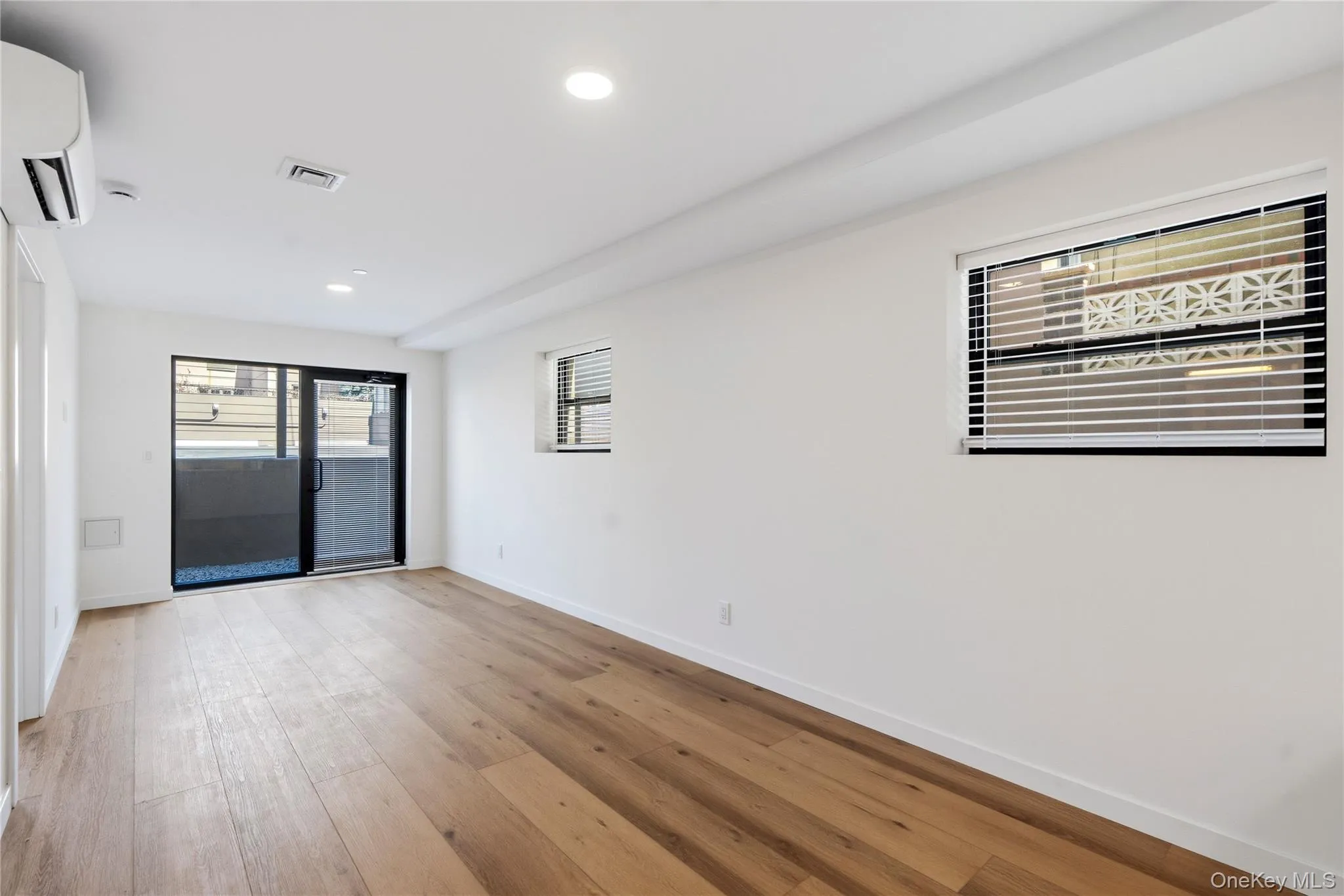 6247 60th Street, New York, NY, 2 Bedrooms Bedrooms, 3 Rooms Rooms,1 BathroomBathrooms,Residential Lease,For Rent,60th,0,1009810 6247 60th Street, New York, NY, 2 Bedrooms Bedrooms, 3 Rooms Rooms,1 BathroomBathrooms,Residential Lease,For Rent,60th,0,1009810
