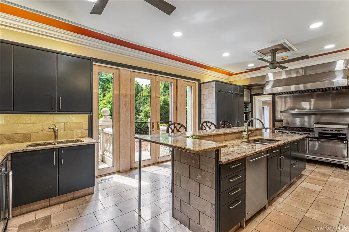 952 Cedar Swamp, Oyster Bay, NY, 7 Bedrooms Bedrooms, 12 Rooms Rooms,6 BathroomsBathrooms,Residential,For Rent,Cedar Swamp,0,1009813 952 Cedar Swamp, Oyster Bay, NY, 7 Bedrooms Bedrooms, 12 Rooms Rooms,6 BathroomsBathrooms,Residential,For Rent,Cedar Swamp,0,1009813