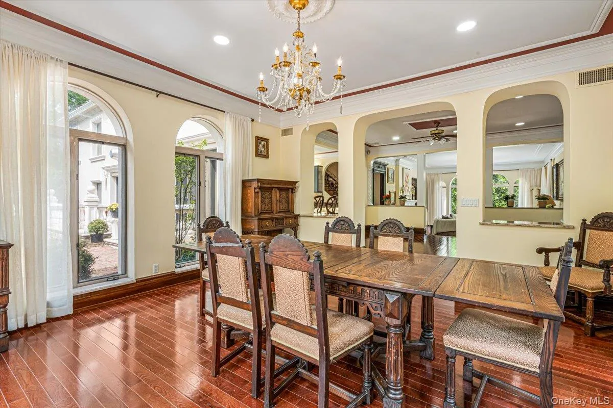952 Cedar Swamp, Oyster Bay, NY, 7 Bedrooms Bedrooms, 12 Rooms Rooms,6 BathroomsBathrooms,Residential,For Rent,Cedar Swamp,0,1009813 952 Cedar Swamp, Oyster Bay, NY, 7 Bedrooms Bedrooms, 12 Rooms Rooms,6 BathroomsBathrooms,Residential,For Rent,Cedar Swamp,0,1009813