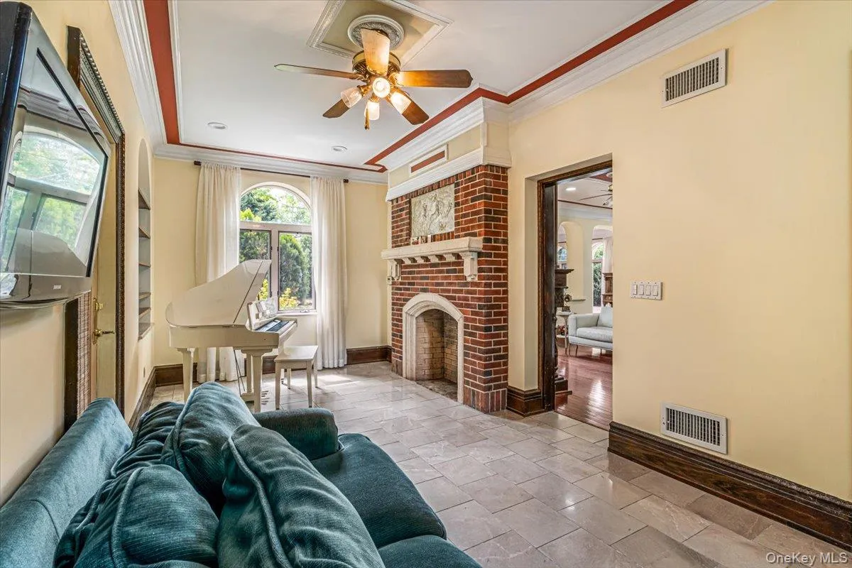 952 Cedar Swamp, Oyster Bay, NY, 7 Bedrooms Bedrooms, 12 Rooms Rooms,6 BathroomsBathrooms,Residential,For Rent,Cedar Swamp,0,1009813 952 Cedar Swamp, Oyster Bay, NY, 7 Bedrooms Bedrooms, 12 Rooms Rooms,6 BathroomsBathrooms,Residential,For Rent,Cedar Swamp,0,1009813