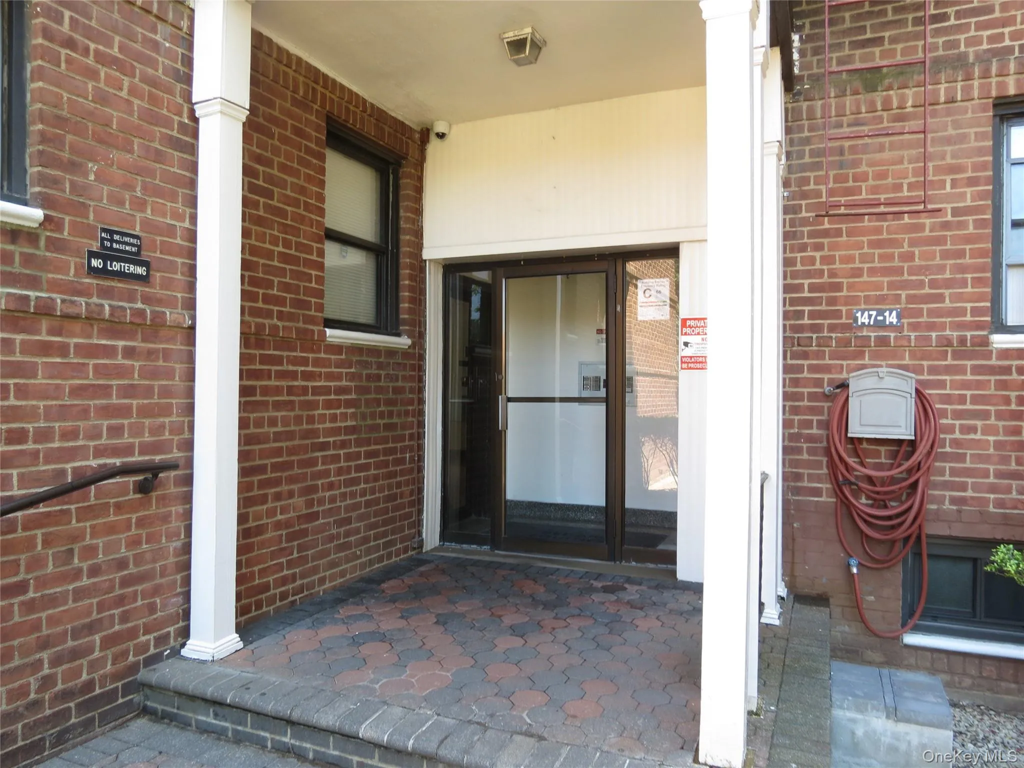147-14 84th Road, New York, NY, 1 Bedroom Bedrooms, 3 Rooms Rooms,1 BathroomBathrooms,Residential,For Rent,84th,0,1009818 147-14 84th Road, New York, NY, 1 Bedroom Bedrooms, 3 Rooms Rooms,1 BathroomBathrooms,Residential,For Rent,84th,0,1009818