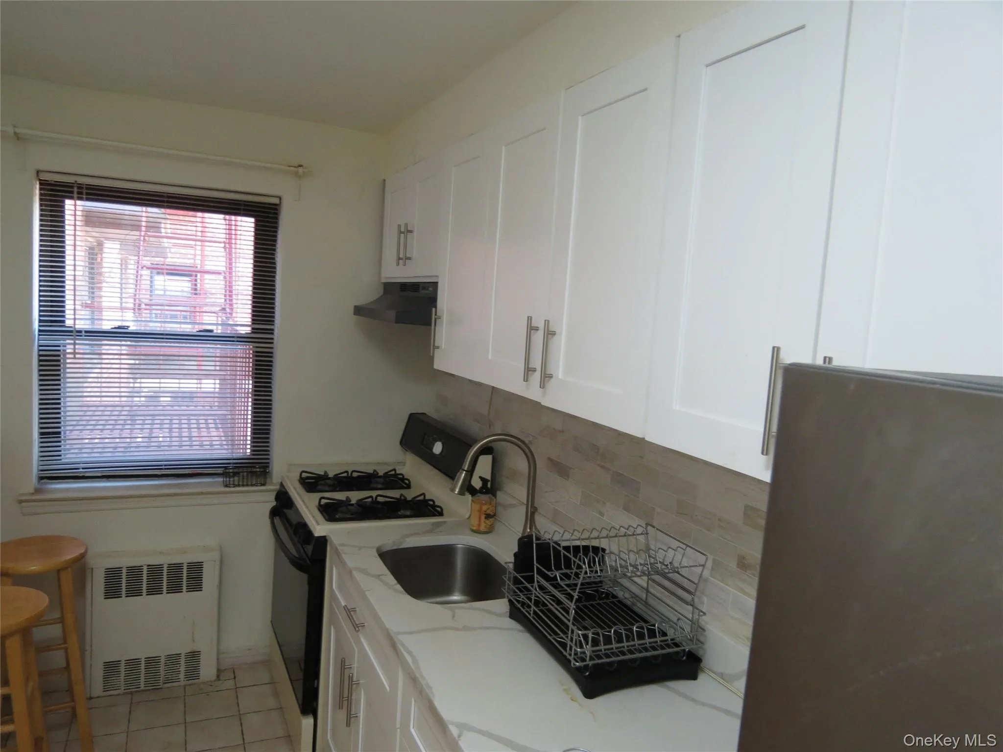 147-14 84th Road, New York, NY, 1 Bedroom Bedrooms, 3 Rooms Rooms,1 BathroomBathrooms,Residential,For Rent,84th,0,1009818 147-14 84th Road, New York, NY, 1 Bedroom Bedrooms, 3 Rooms Rooms,1 BathroomBathrooms,Residential,For Rent,84th,0,1009818