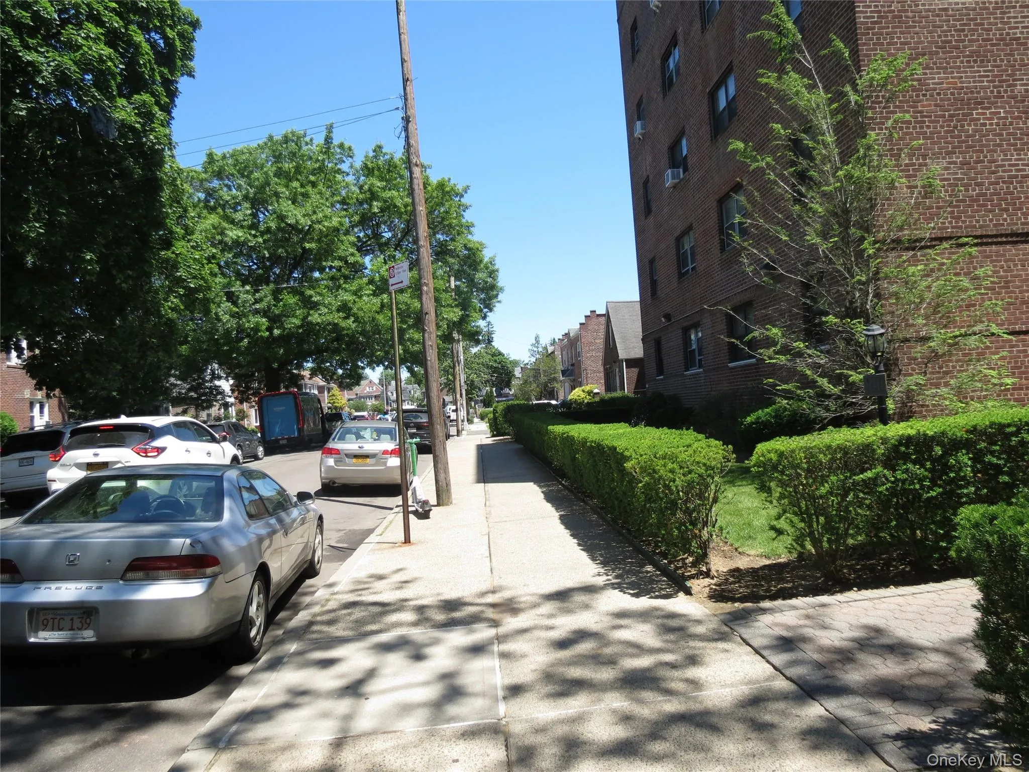 147-14 84th Road, New York, NY, 1 Bedroom Bedrooms, 3 Rooms Rooms,1 BathroomBathrooms,Residential,For Rent,84th,0,1009818 147-14 84th Road, New York, NY, 1 Bedroom Bedrooms, 3 Rooms Rooms,1 BathroomBathrooms,Residential,For Rent,84th,0,1009818