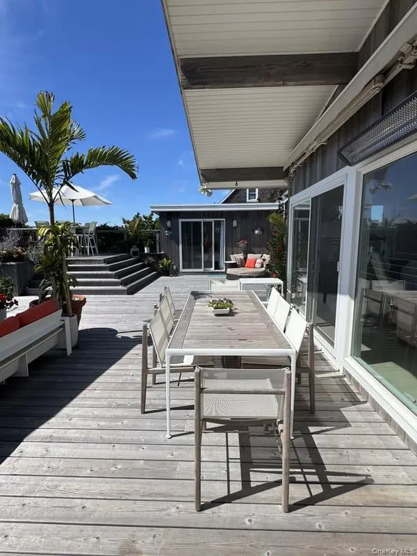 Outdoor dining area Outdoor dining area