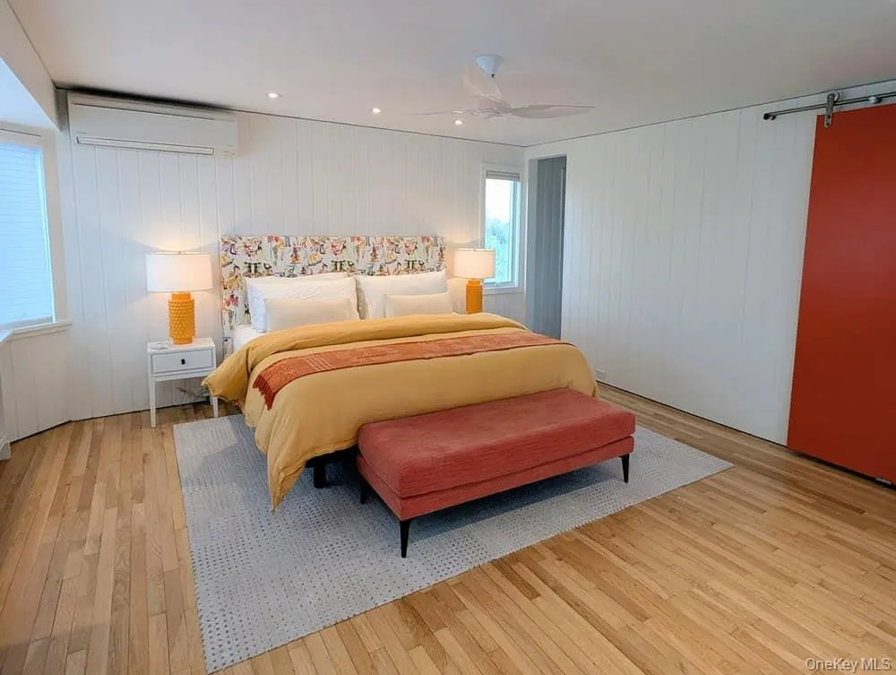 Master bedroom king Master bedroom king
