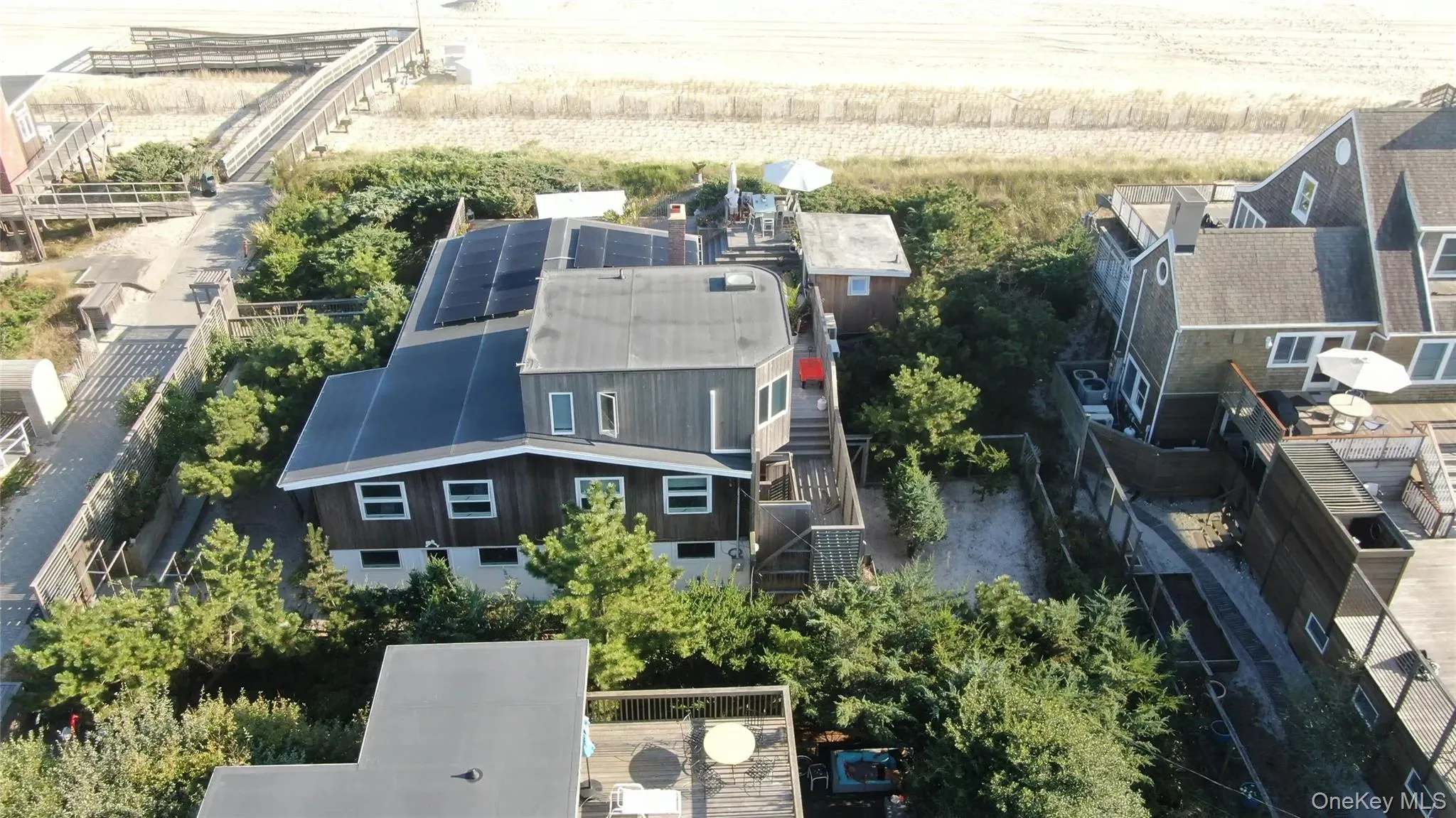 61 Evergreen Avenue, Islip, NY, 5 Bedrooms Bedrooms, 8 Rooms Rooms,4 BathroomsBathrooms,Residential,For Rent,Evergreen,0,1009823 61 Evergreen Avenue, Islip, NY, 5 Bedrooms Bedrooms, 8 Rooms Rooms,4 BathroomsBathrooms,Residential,For Rent,Evergreen,0,1009823