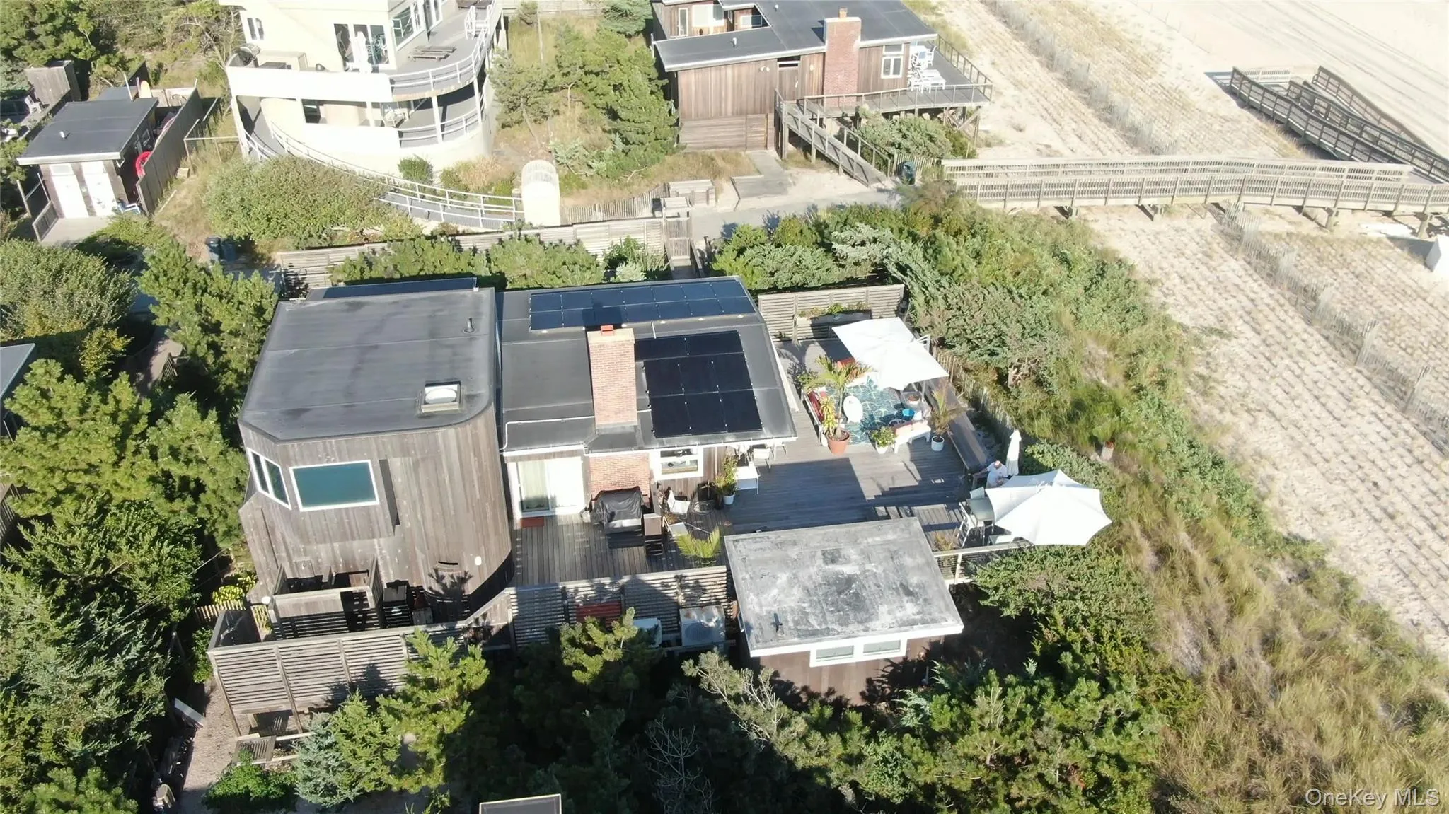 61 Evergreen Avenue, Islip, NY, 5 Bedrooms Bedrooms, 8 Rooms Rooms,4 BathroomsBathrooms,Residential,For Rent,Evergreen,0,1009823 61 Evergreen Avenue, Islip, NY, 5 Bedrooms Bedrooms, 8 Rooms Rooms,4 BathroomsBathrooms,Residential,For Rent,Evergreen,0,1009823