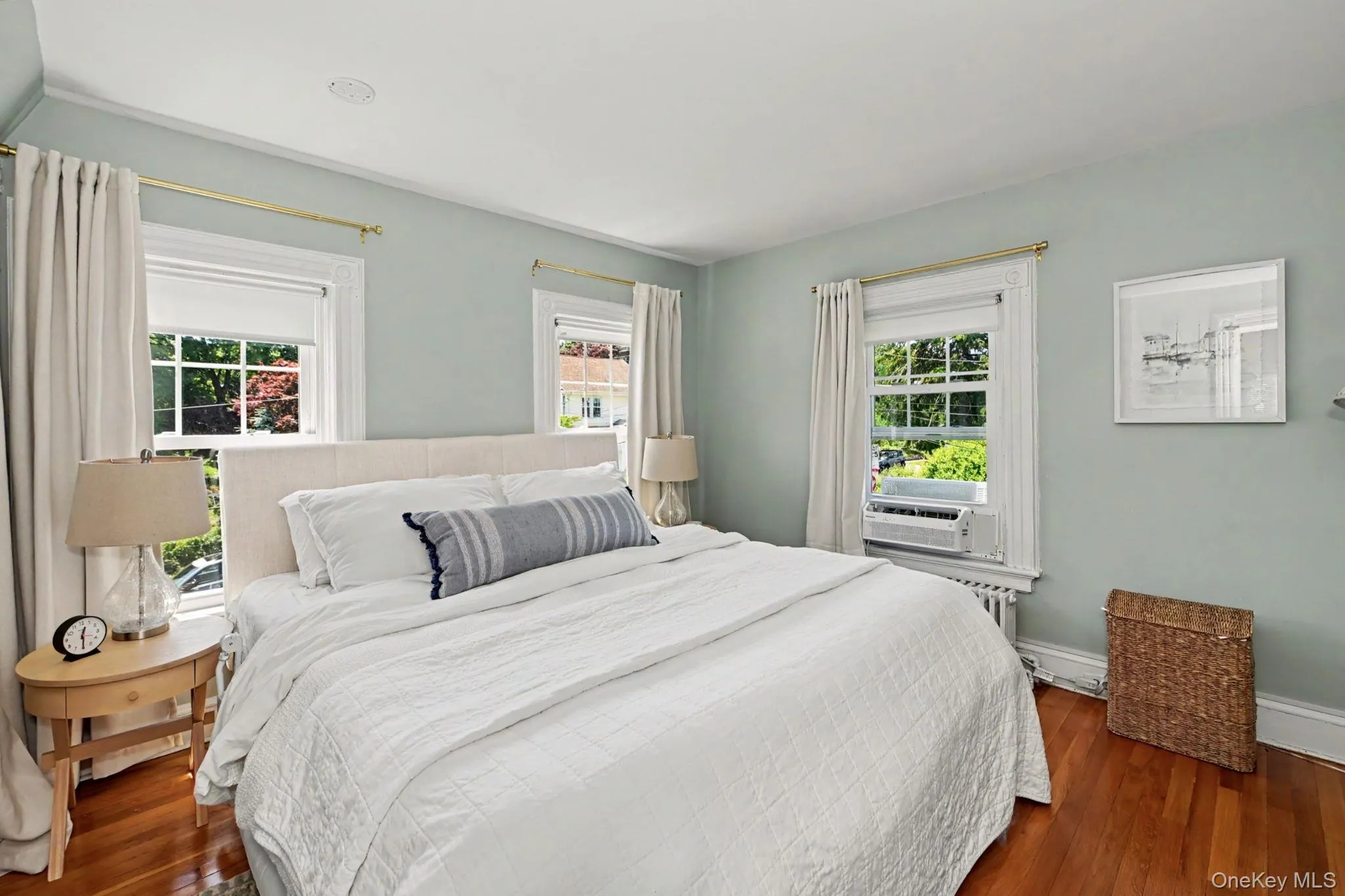 80 Leonard Street, Stamford, CT, 3 Bedrooms Bedrooms, 11 Rooms Rooms,2 BathroomsBathrooms,Residential,For Rent,Leonard,0,1009827 80 Leonard Street, Stamford, CT, 3 Bedrooms Bedrooms, 11 Rooms Rooms,2 BathroomsBathrooms,Residential,For Rent,Leonard,0,1009827
