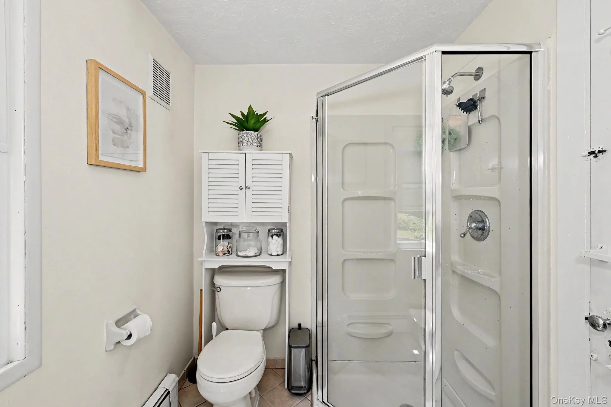 80 Leonard Street, Stamford, CT, 3 Bedrooms Bedrooms, 11 Rooms Rooms,2 BathroomsBathrooms,Residential,For Rent,Leonard,0,1009827 80 Leonard Street, Stamford, CT, 3 Bedrooms Bedrooms, 11 Rooms Rooms,2 BathroomsBathrooms,Residential,For Rent,Leonard,0,1009827