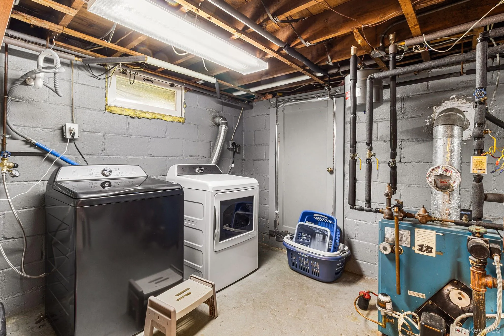 113 Duffy Place, Islip, NY, 3 Bedrooms Bedrooms, 6 Rooms Rooms,2 BathroomsBathrooms,Residential,For Rent,Duffy,0,1009834 113 Duffy Place, Islip, NY, 3 Bedrooms Bedrooms, 6 Rooms Rooms,2 BathroomsBathrooms,Residential,For Rent,Duffy,0,1009834