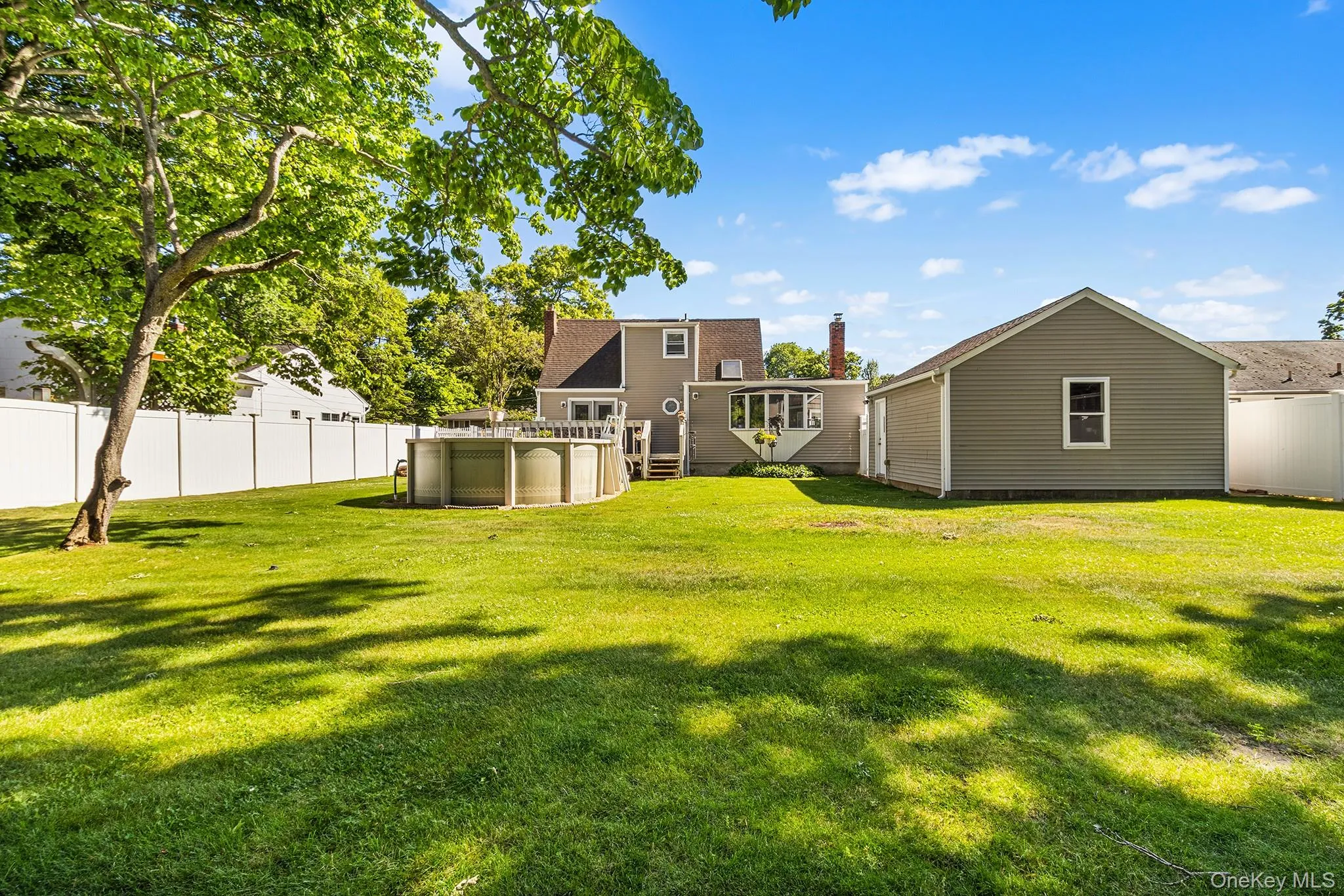 113 Duffy Place, Islip, NY, 3 Bedrooms Bedrooms, 6 Rooms Rooms,2 BathroomsBathrooms,Residential,For Rent,Duffy,0,1009834 113 Duffy Place, Islip, NY, 3 Bedrooms Bedrooms, 6 Rooms Rooms,2 BathroomsBathrooms,Residential,For Rent,Duffy,0,1009834