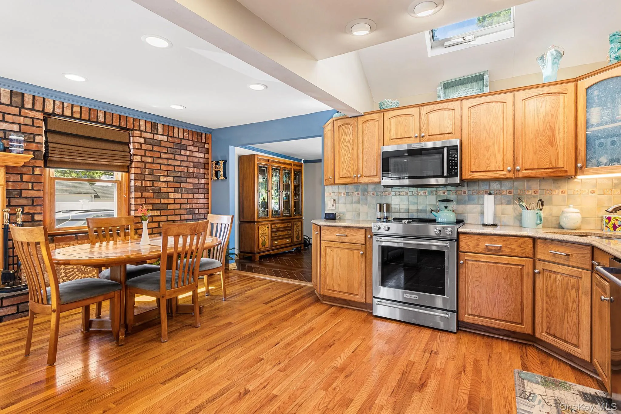 113 Duffy Place, Islip, NY, 3 Bedrooms Bedrooms, 6 Rooms Rooms,2 BathroomsBathrooms,Residential,For Rent,Duffy,0,1009834 113 Duffy Place, Islip, NY, 3 Bedrooms Bedrooms, 6 Rooms Rooms,2 BathroomsBathrooms,Residential,For Rent,Duffy,0,1009834