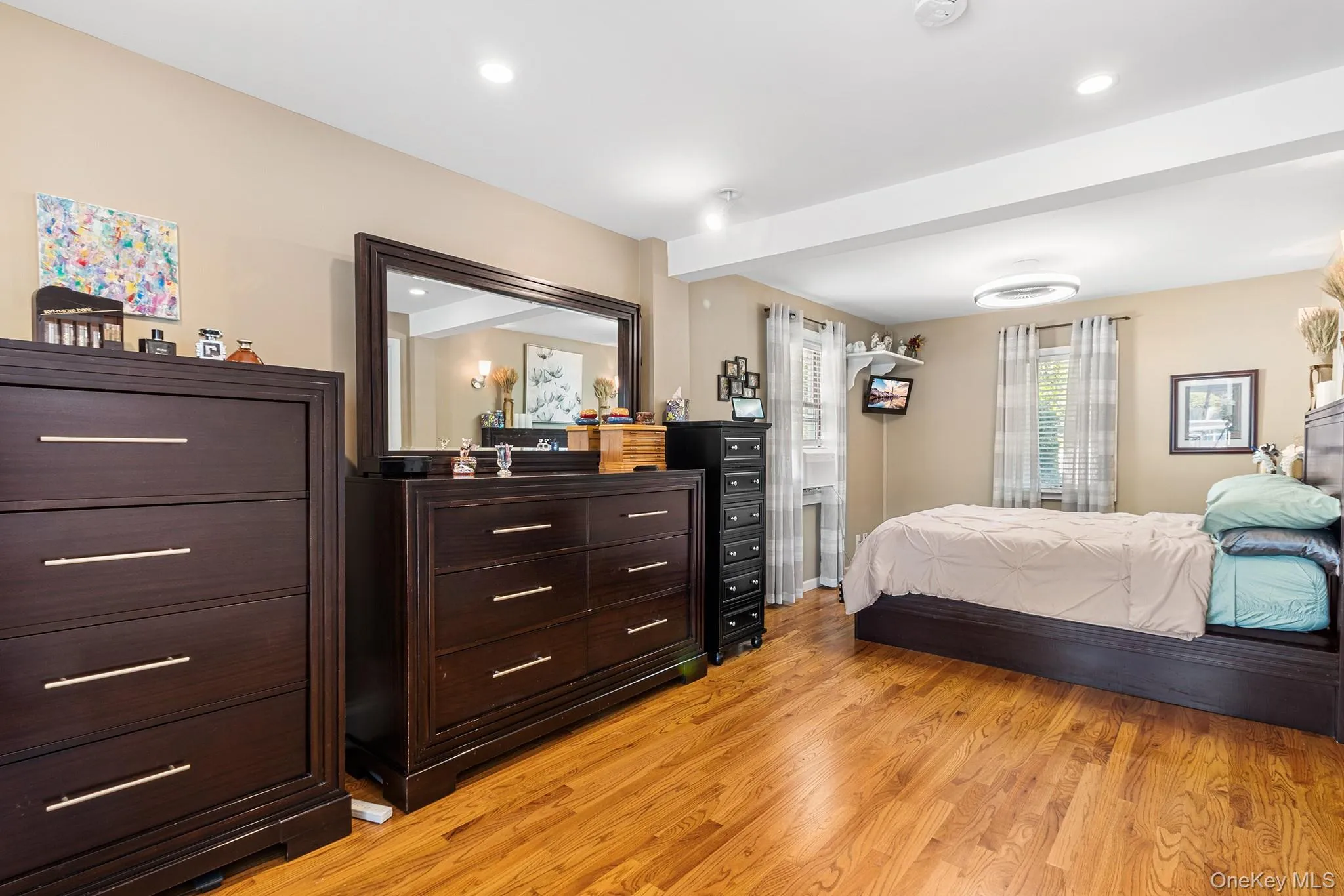 113 Duffy Place, Islip, NY, 3 Bedrooms Bedrooms, 6 Rooms Rooms,2 BathroomsBathrooms,Residential,For Rent,Duffy,0,1009834 113 Duffy Place, Islip, NY, 3 Bedrooms Bedrooms, 6 Rooms Rooms,2 BathroomsBathrooms,Residential,For Rent,Duffy,0,1009834