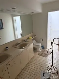 1117 Cedar Ridge Road, Oyster Bay, NY, 7 Bedrooms Bedrooms, 12 Rooms Rooms,4 BathroomsBathrooms,Residential,For Rent,Cedar Ridge,0,1009840 1117 Cedar Ridge Road, Oyster Bay, NY, 7 Bedrooms Bedrooms, 12 Rooms Rooms,4 BathroomsBathrooms,Residential,For Rent,Cedar Ridge,0,1009840