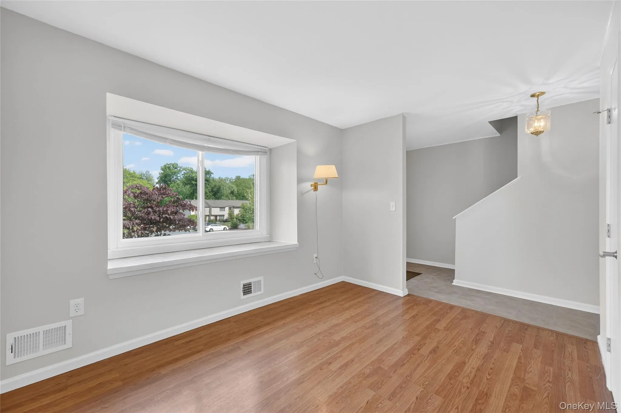 10 Squires Gate, Poughkeepsie, NY, 2 Bedrooms Bedrooms, 5 Rooms Rooms,2 BathroomsBathrooms,Residential,For Rent,Squires Gate,0,1009843 10 Squires Gate, Poughkeepsie, NY, 2 Bedrooms Bedrooms, 5 Rooms Rooms,2 BathroomsBathrooms,Residential,For Rent,Squires Gate,0,1009843