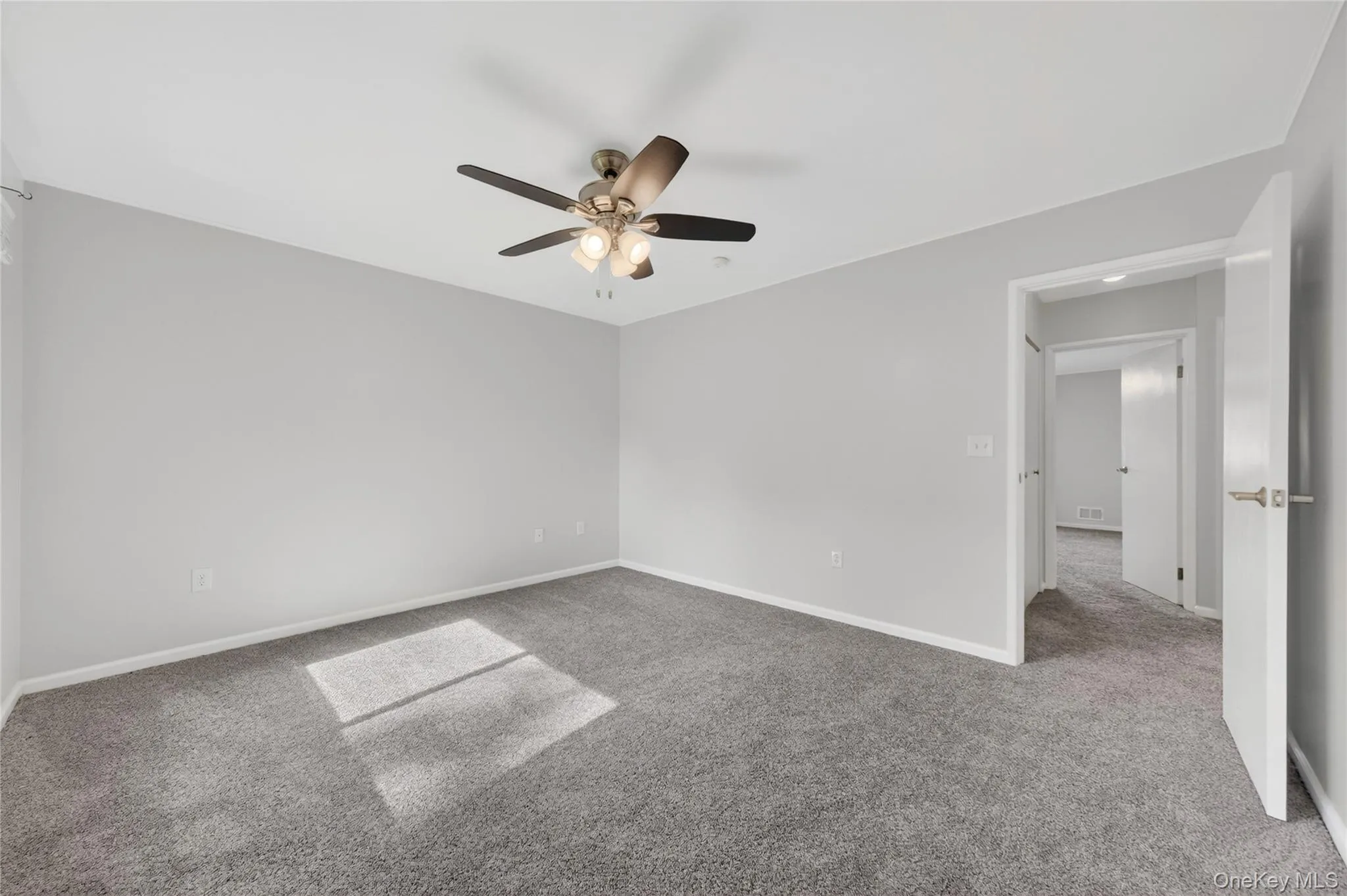10 Squires Gate, Poughkeepsie, NY, 2 Bedrooms Bedrooms, 5 Rooms Rooms,2 BathroomsBathrooms,Residential,For Rent,Squires Gate,0,1009843 10 Squires Gate, Poughkeepsie, NY, 2 Bedrooms Bedrooms, 5 Rooms Rooms,2 BathroomsBathrooms,Residential,For Rent,Squires Gate,0,1009843