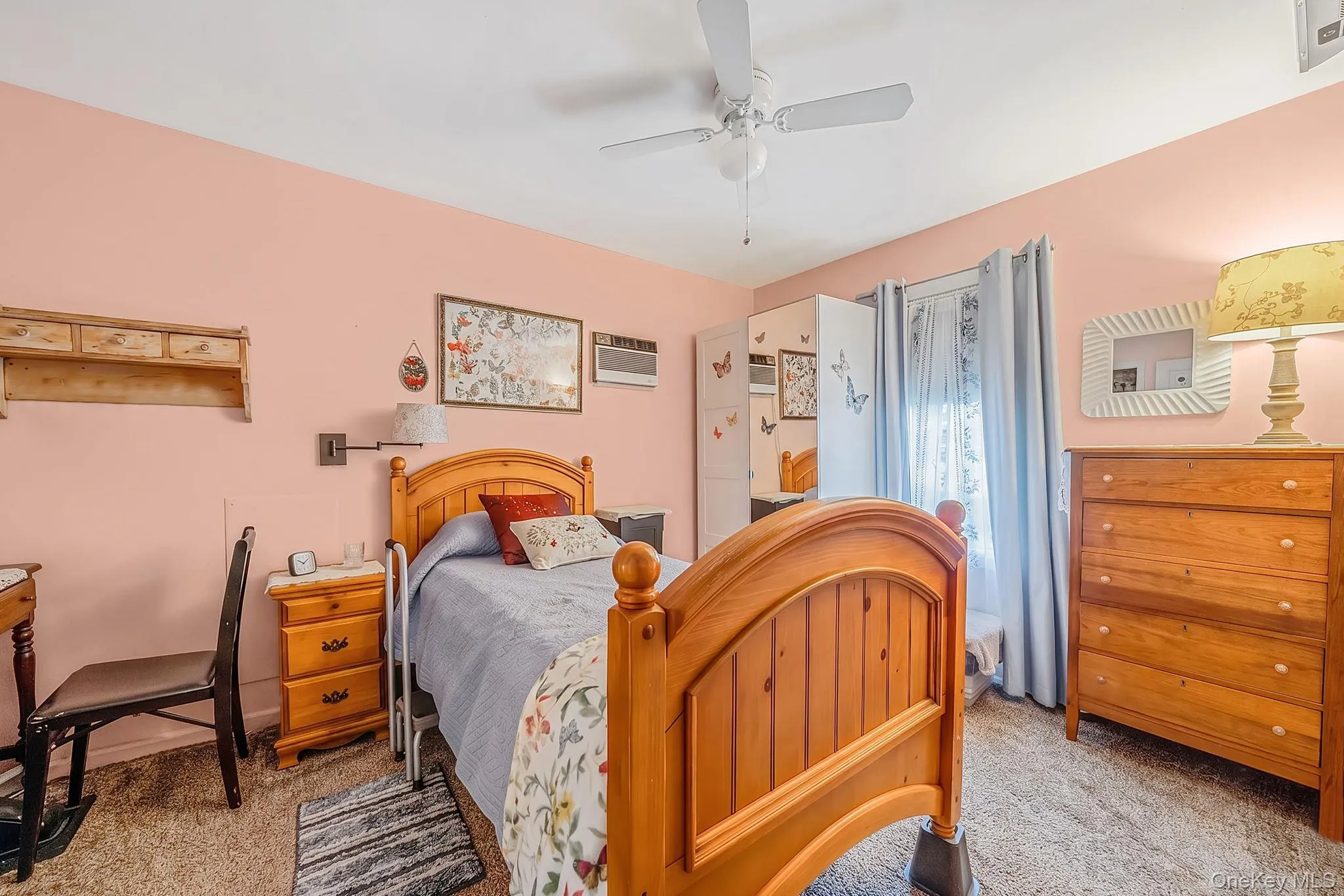 58 Royal Avenue, Southampton, NY, 2 Bedrooms Bedrooms, 5 Rooms Rooms,1 BathroomBathrooms,Residential,For Rent,Royal,0,1009845 58 Royal Avenue, Southampton, NY, 2 Bedrooms Bedrooms, 5 Rooms Rooms,1 BathroomBathrooms,Residential,For Rent,Royal,0,1009845