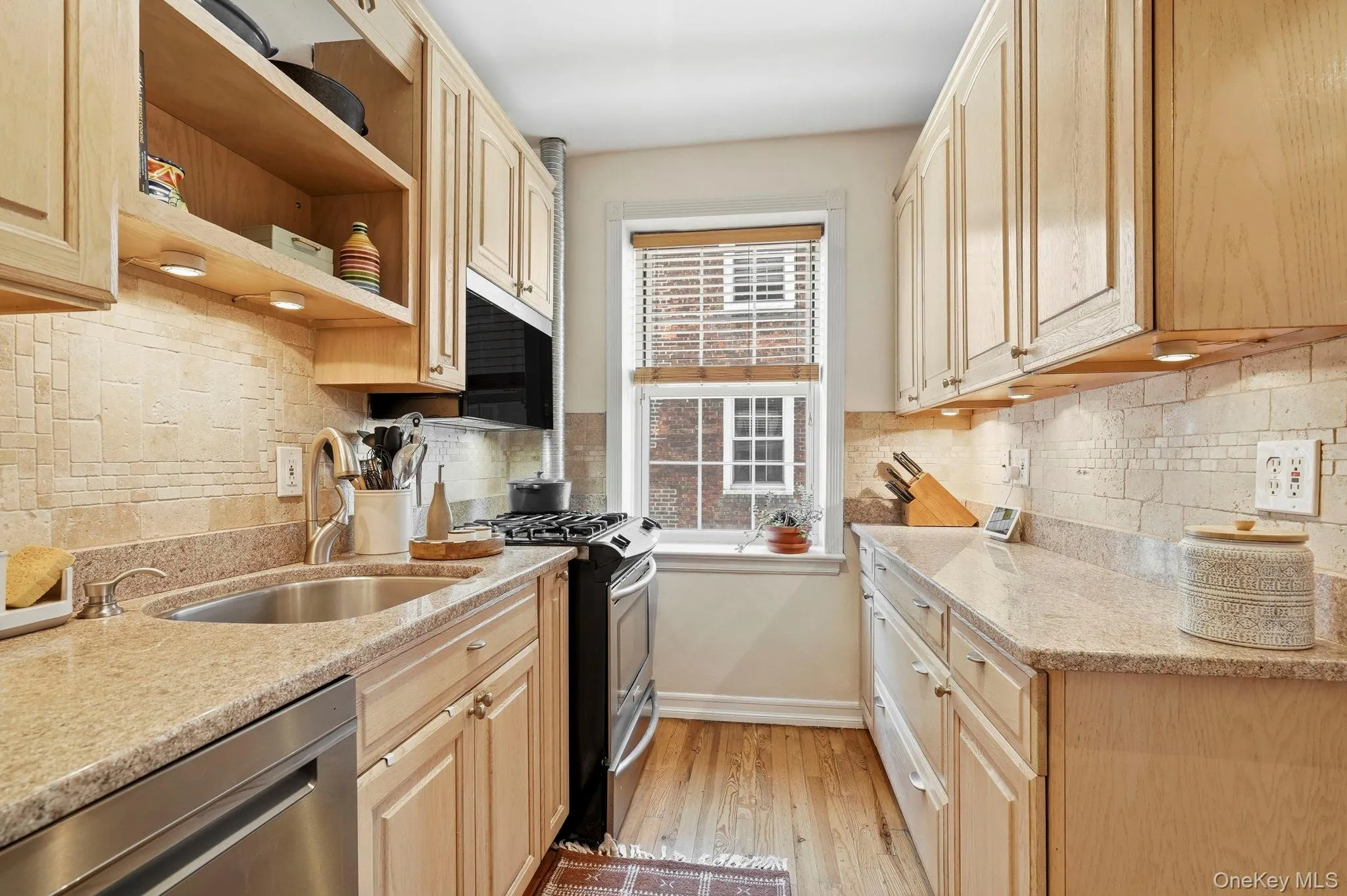 1815 Palmer Avenue, Mamaroneck, NY, 1 Bedroom Bedrooms, 4 Rooms Rooms,1 BathroomBathrooms,Residential,For Rent,Palmer,0,1009846 1815 Palmer Avenue, Mamaroneck, NY, 1 Bedroom Bedrooms, 4 Rooms Rooms,1 BathroomBathrooms,Residential,For Rent,Palmer,0,1009846