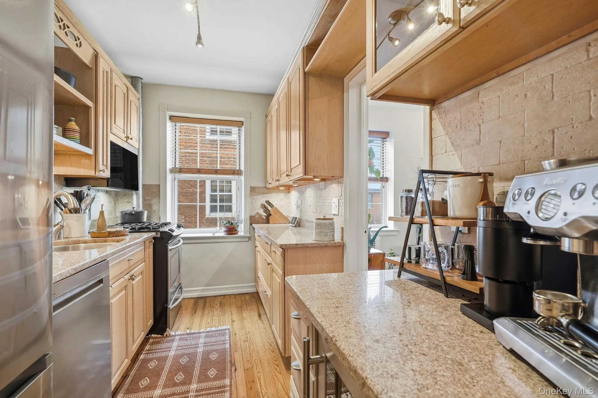 1815 Palmer Avenue, Mamaroneck, NY, 1 Bedroom Bedrooms, 4 Rooms Rooms,1 BathroomBathrooms,Residential,For Rent,Palmer,0,1009846 1815 Palmer Avenue, Mamaroneck, NY, 1 Bedroom Bedrooms, 4 Rooms Rooms,1 BathroomBathrooms,Residential,For Rent,Palmer,0,1009846